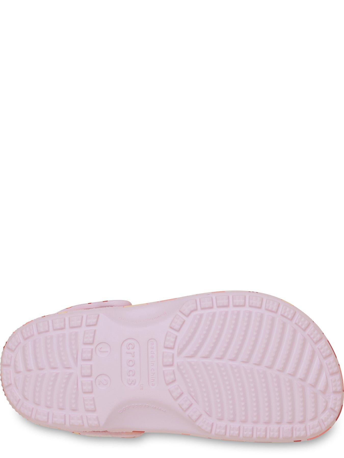 crocs-classic-vday-clog-kdetail