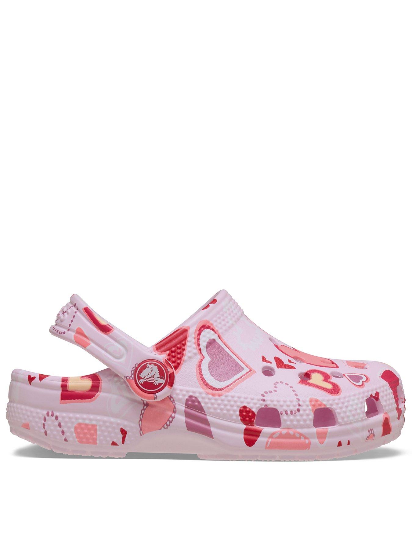 crocs-classic-vday-clog-t