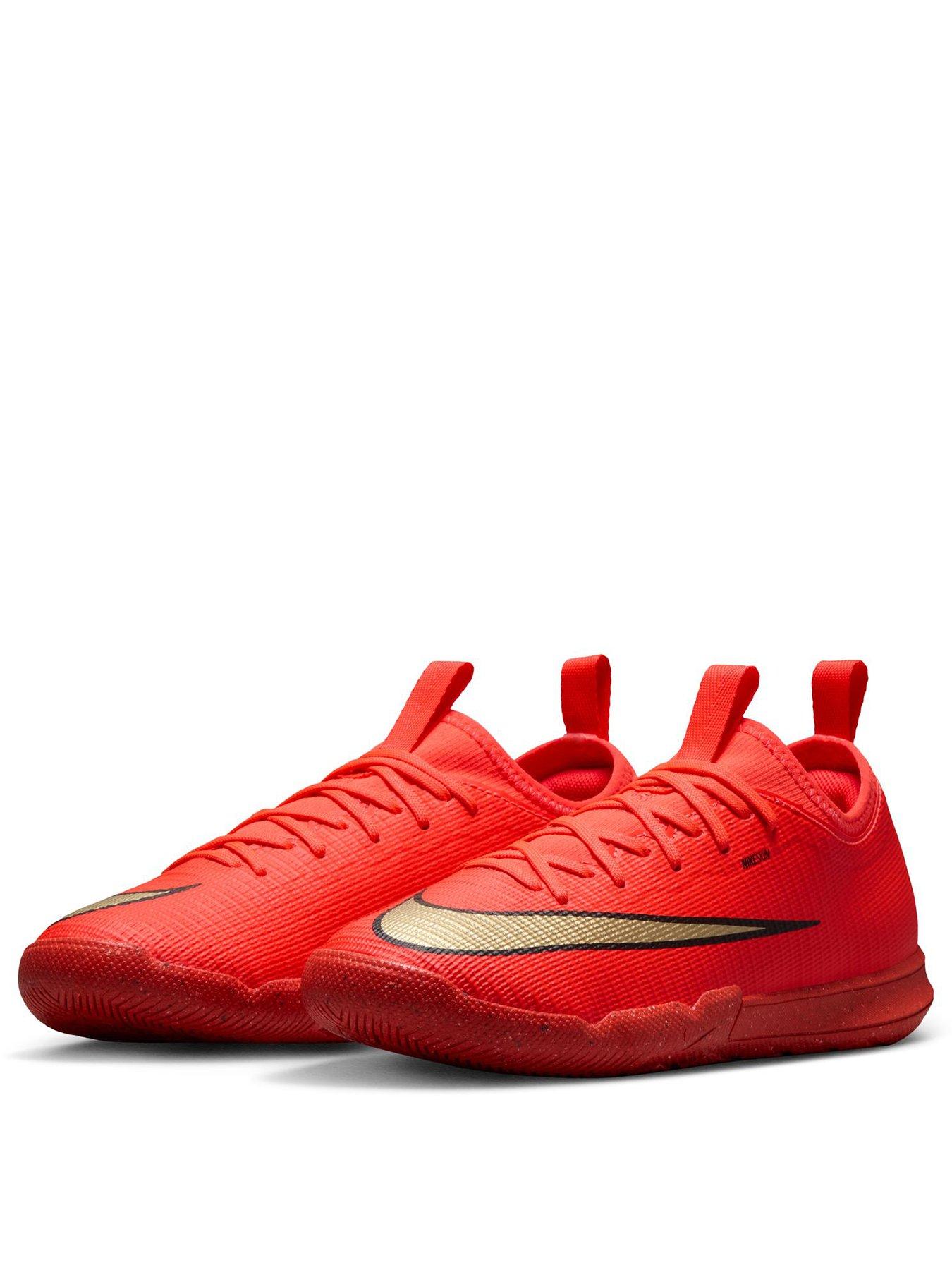 Image 2 of 7 of Nike Big Kids' Vapor 17 Academy Indoor Court Football Boots - Red