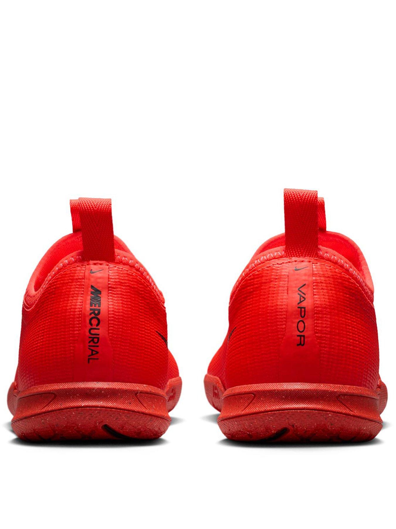 Image 3 of 7 of Nike Big Kids' Vapor 17 Academy Indoor Court Football Boots - Red