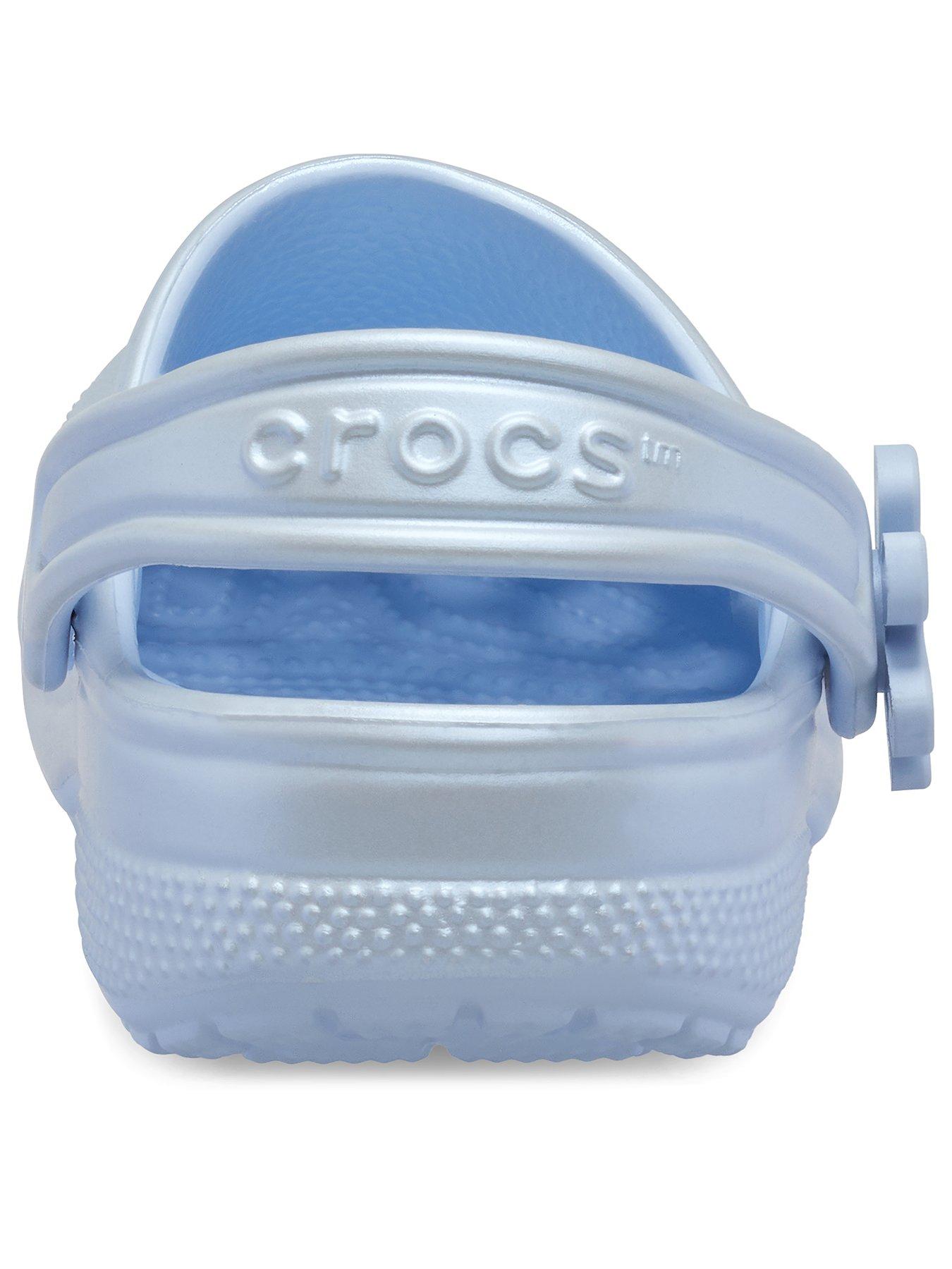 crocs-kids-classic-pearl-shine-clog-blueback