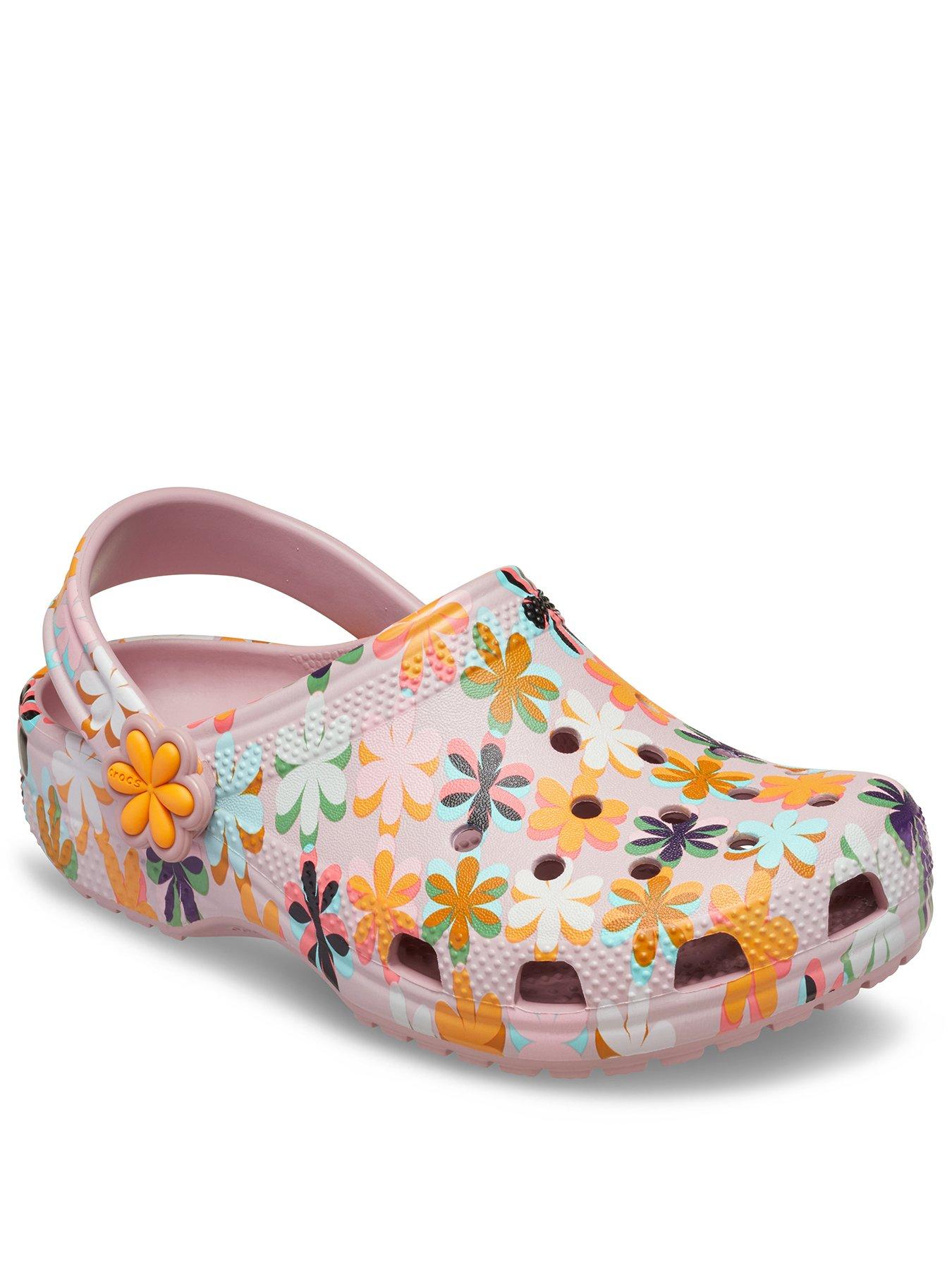 Image 2 of 6 of Crocs Classic Retro Summer Clog K - Multi
