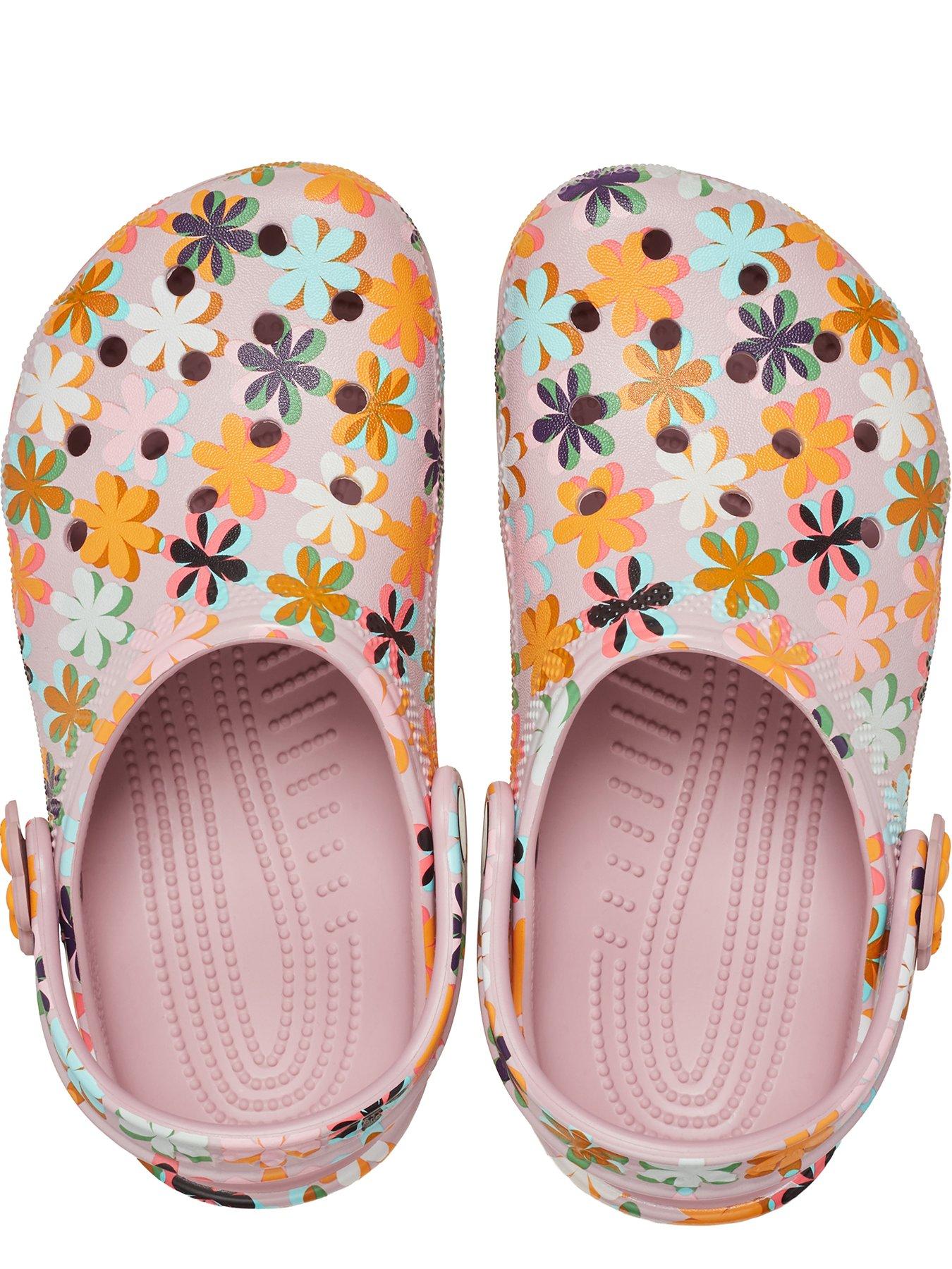 Image 4 of 6 of Crocs Classic Retro Summer Clog K - Multi