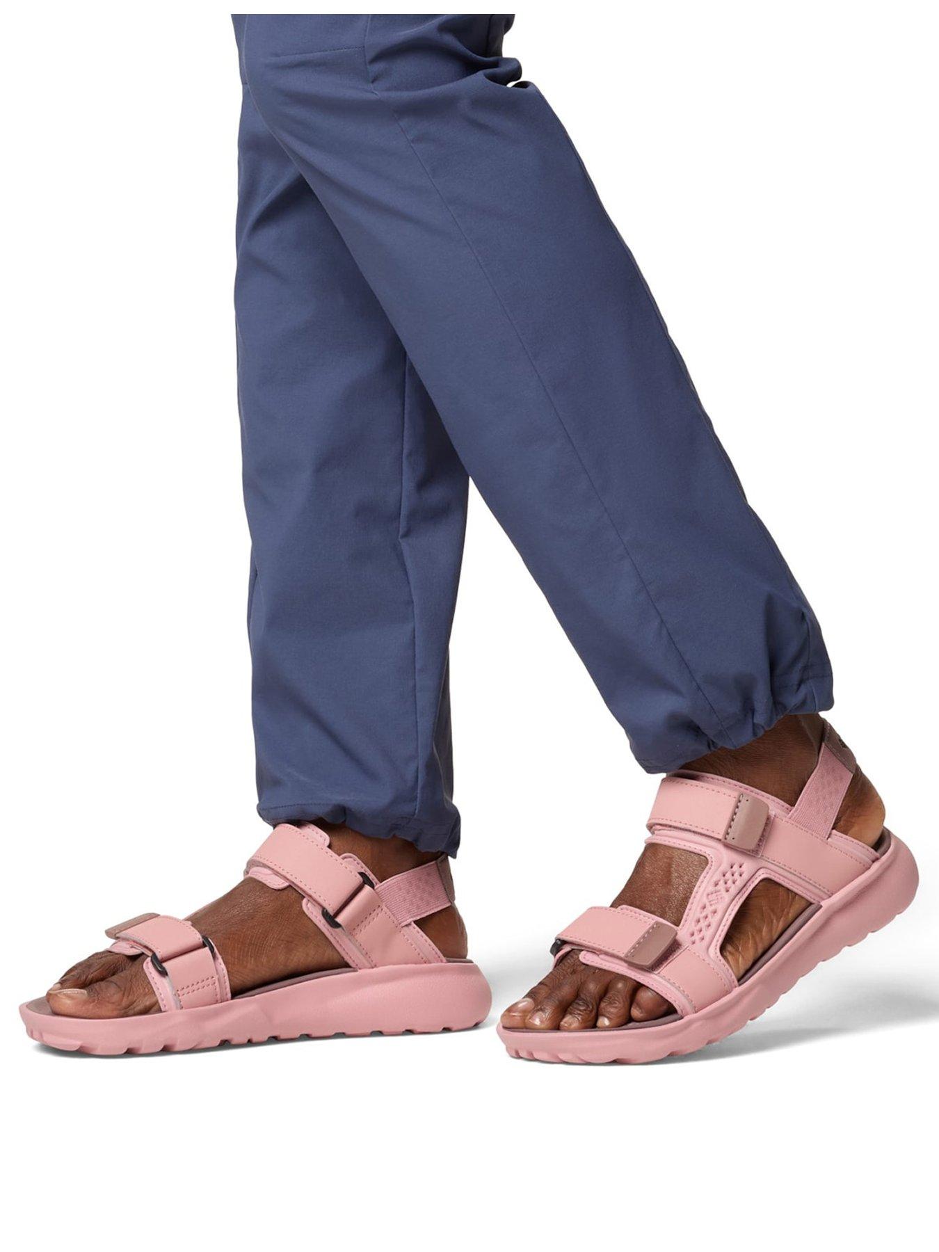 columbia-womens-peakfreak-roam-sandal-pinkstillFront