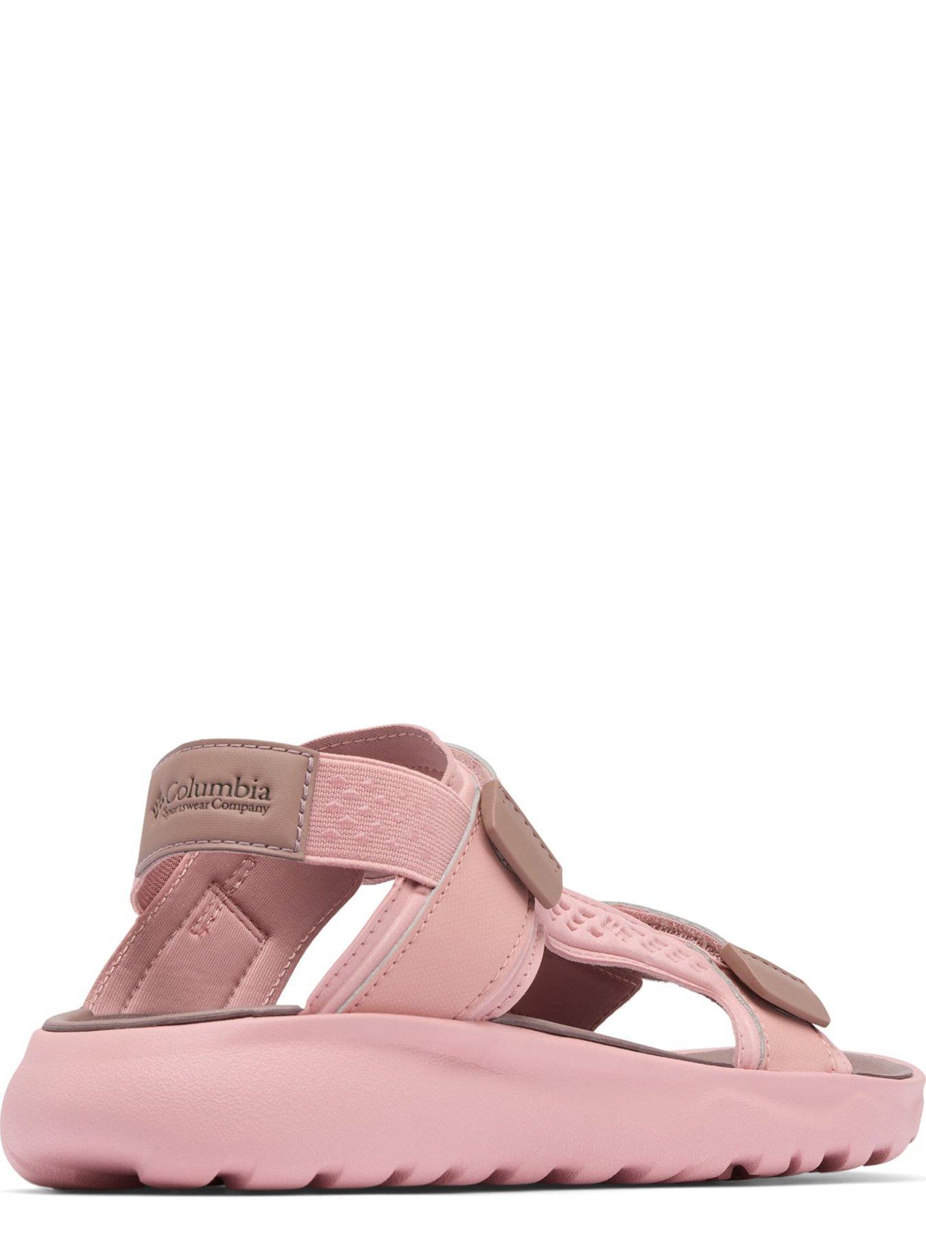 columbia-womens-peakfreak-roam-sandal-pinkoutfit
