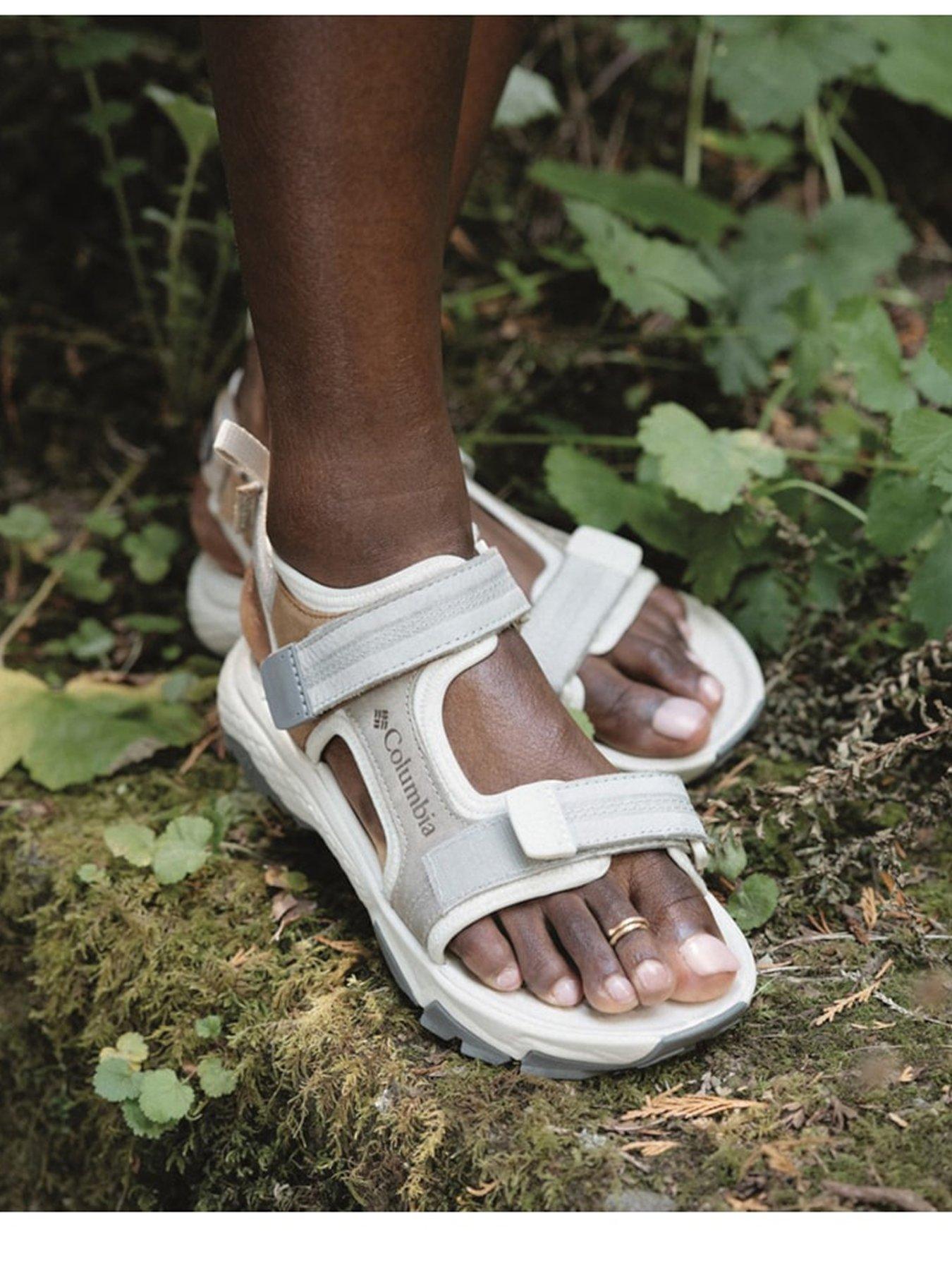 columbia-womens-peakfreak-rush-sandals-brownstillFront