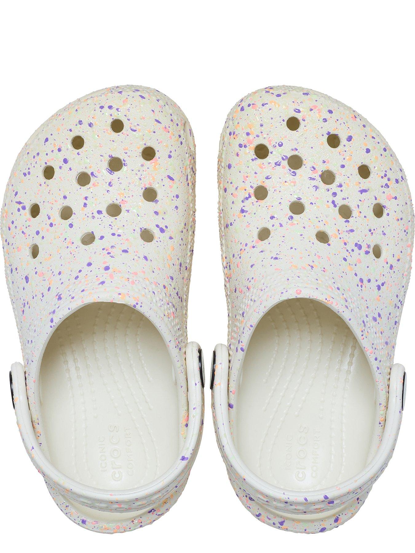 Image 4 of 6 of Crocs Girls Classic Glow Paint Splatter Clogg - White/Multi