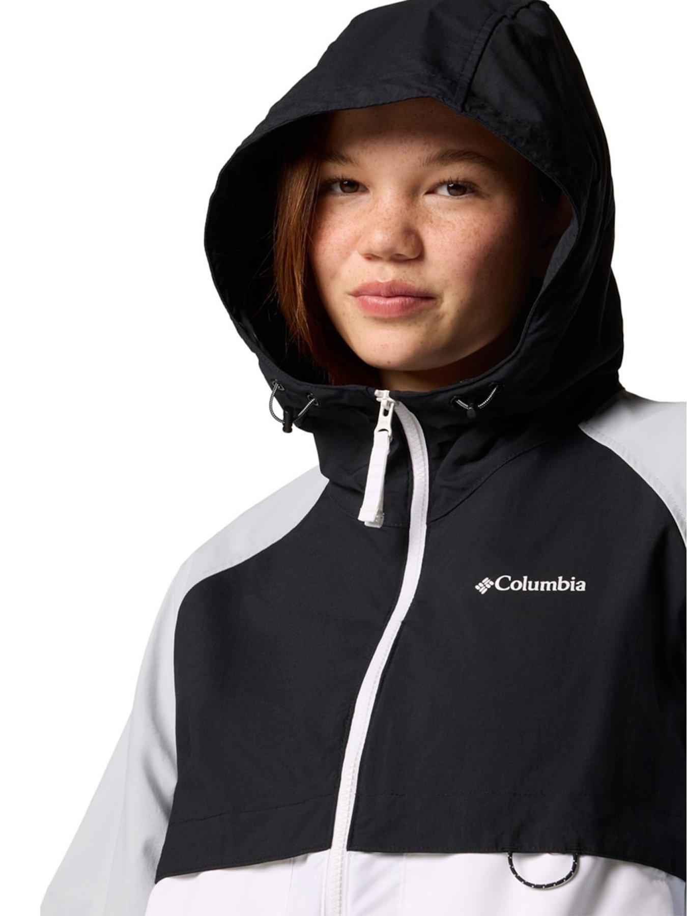 columbia-womens-spire-valley-windbreaker-whiteblackgreyoutfit