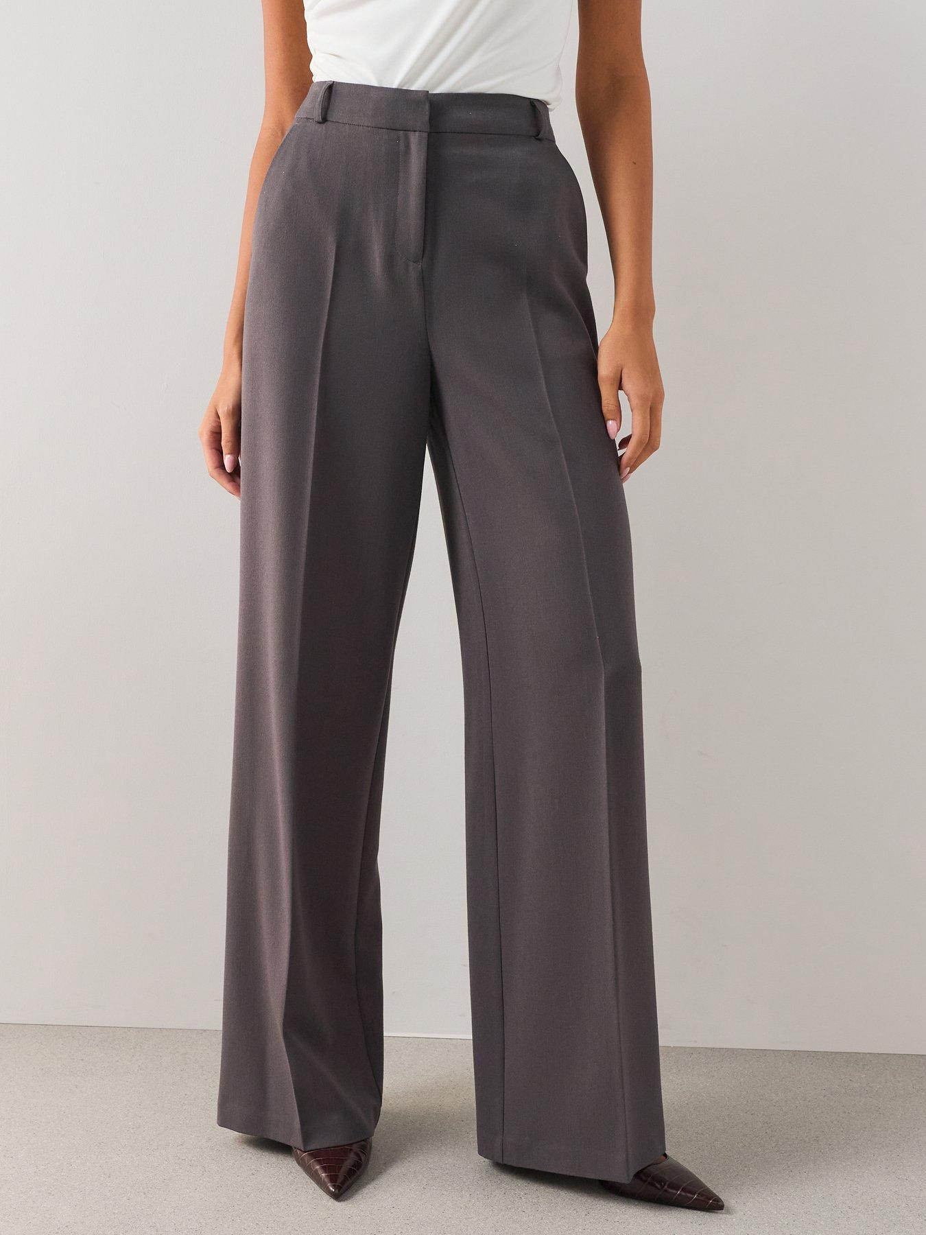 Image 4 of 7 of The Very Collection Tall Wide Leg Trouser