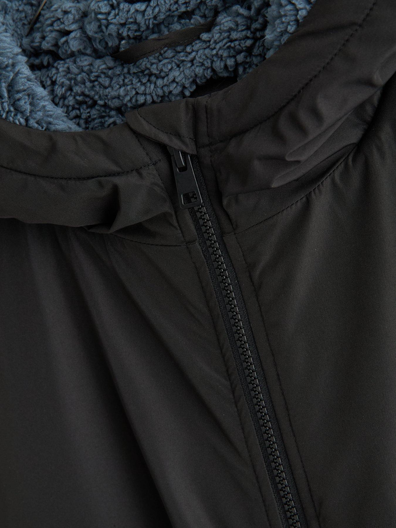 Image 3 of 6 of The Very Collection Boys Changing Outdoor Robe (3-13 years) - Black