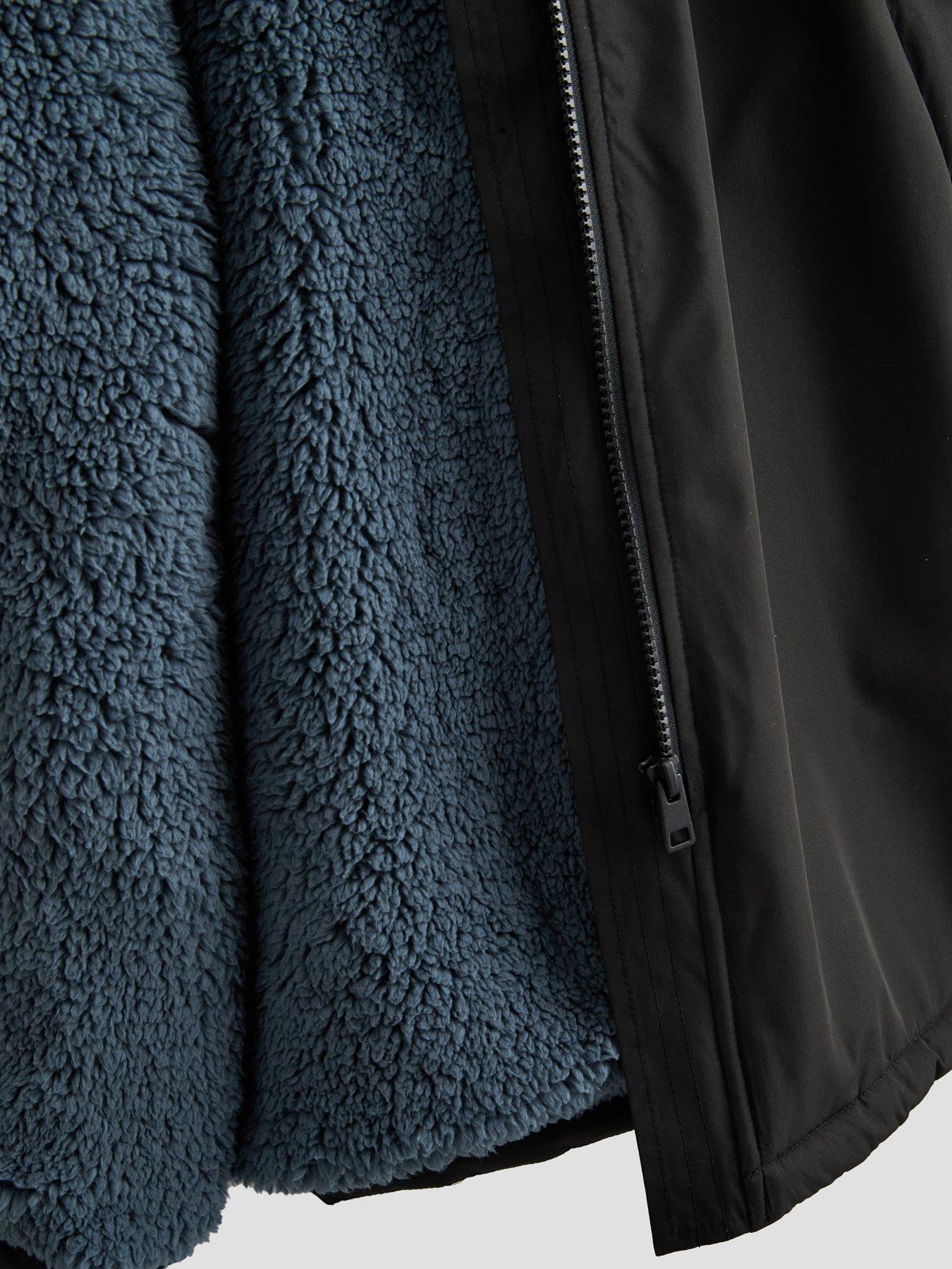 Image 5 of 6 of The Very Collection Boys Changing Outdoor Robe (3-13 years) - Black