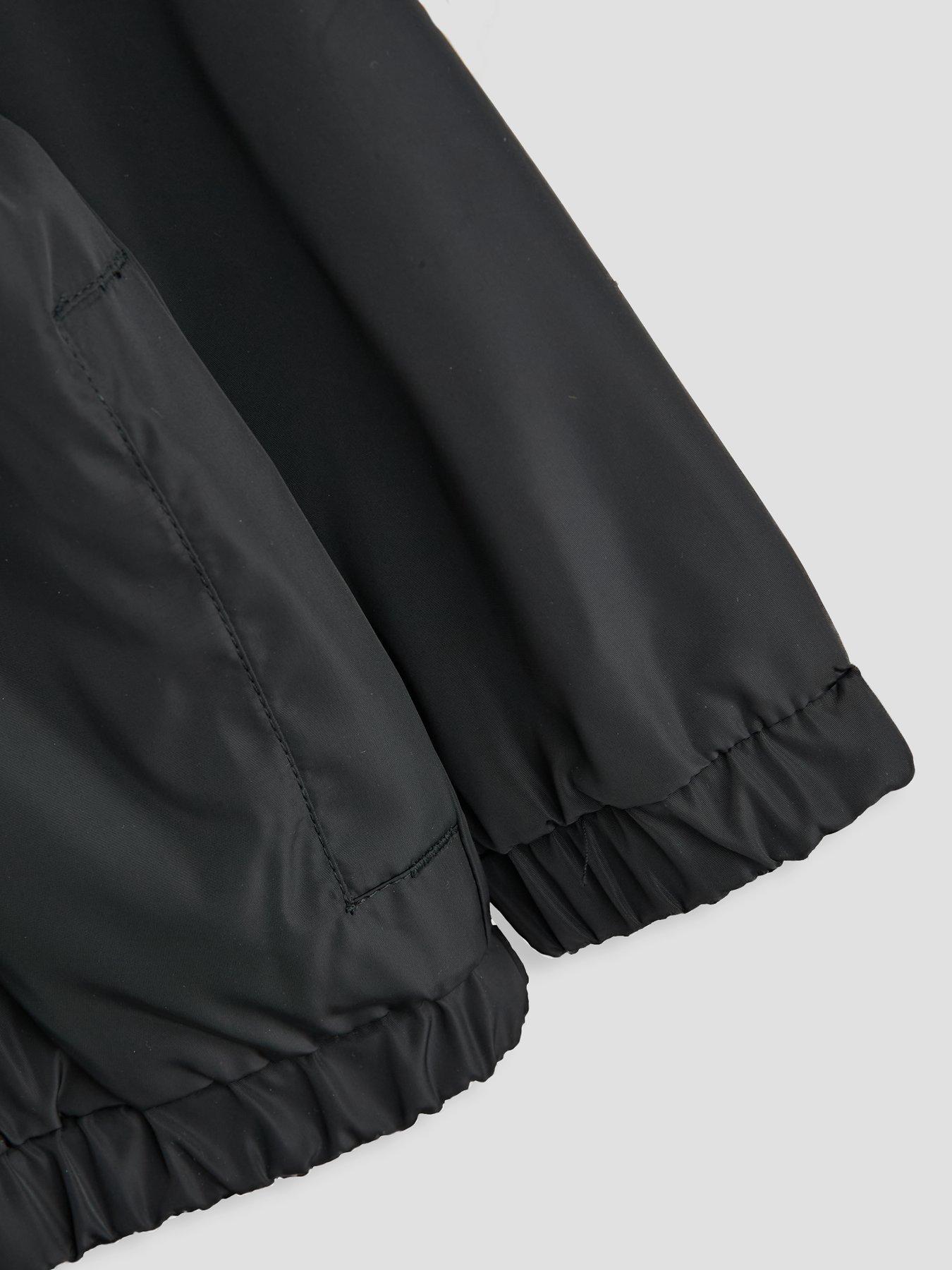 Image 5 of 6 of The Very Collection Boys Lightweight Technical Sports Jacket (3-16 years) - Black