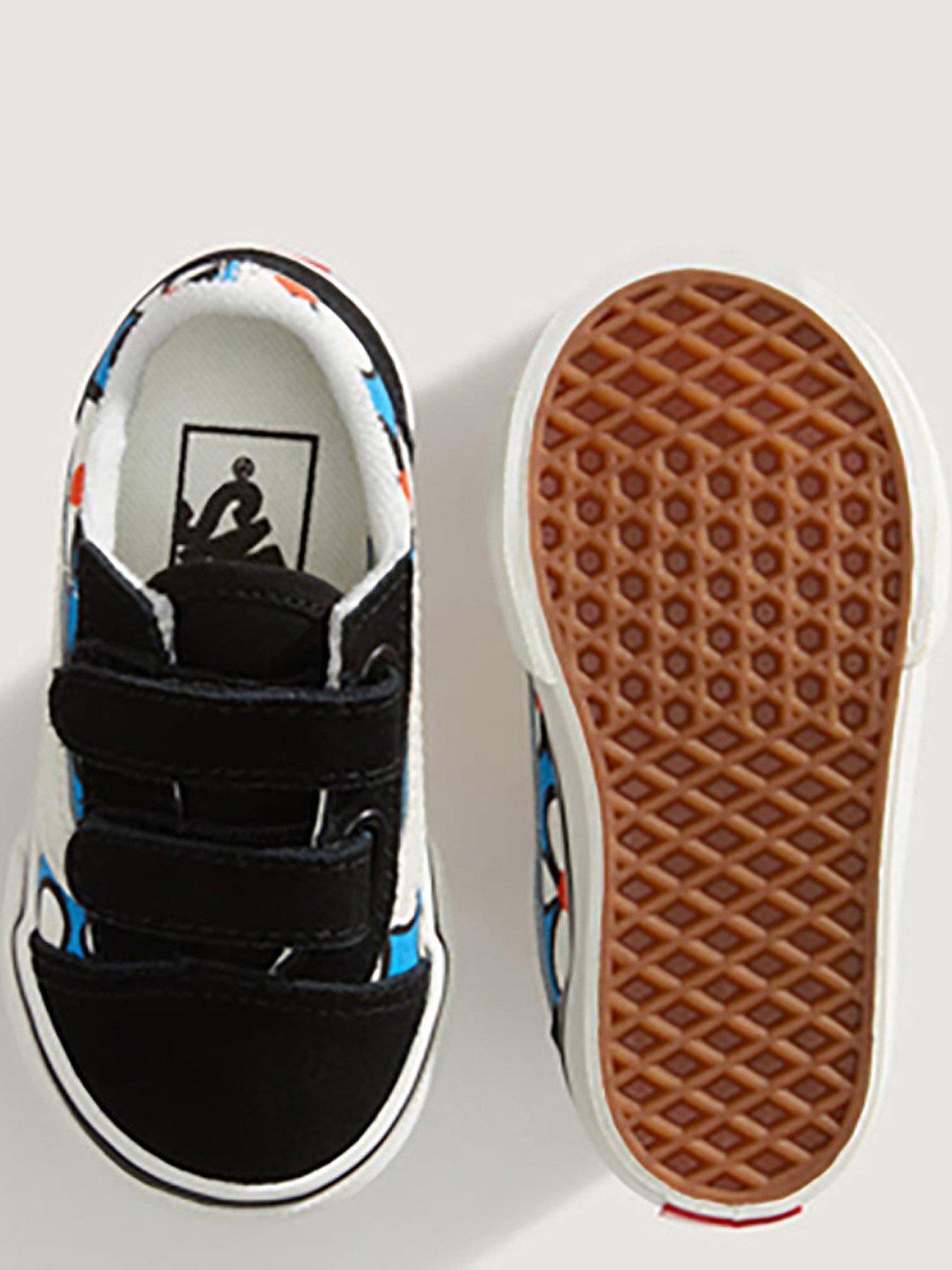 vans-infant-old-skool-blueoutfit