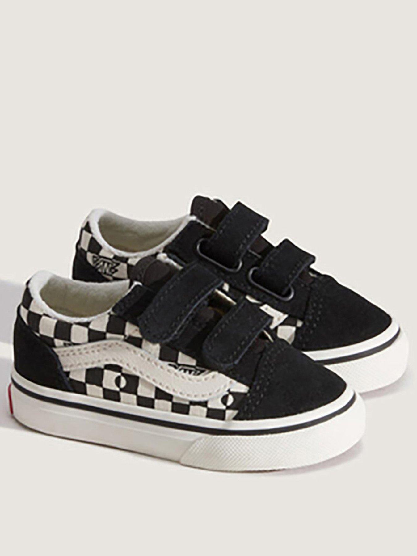 vans-infant-old-skool-blackstillFront