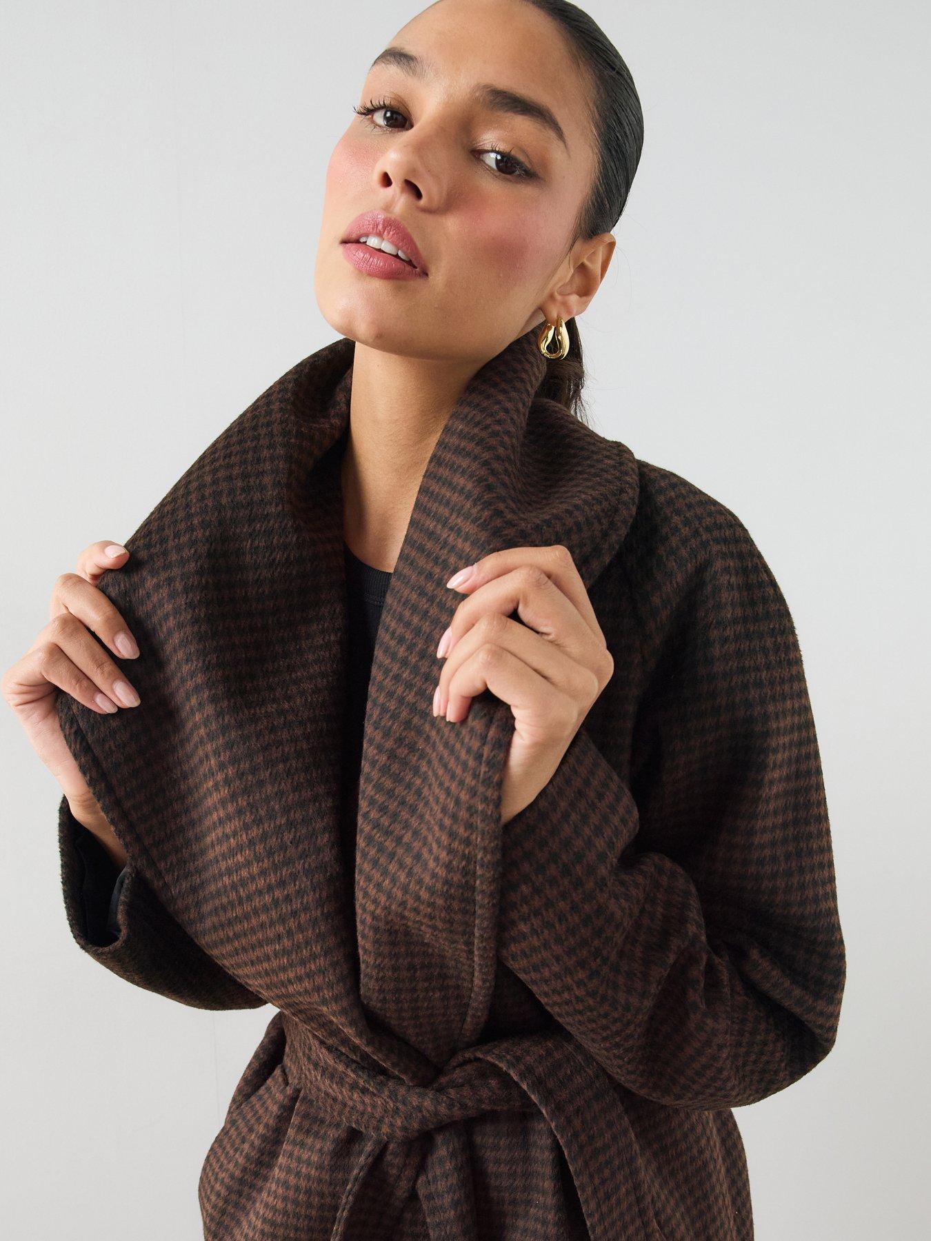 Image 4 of 6 of The Very Collection Womens Shawl Collar Belted Wrap Coat - Print