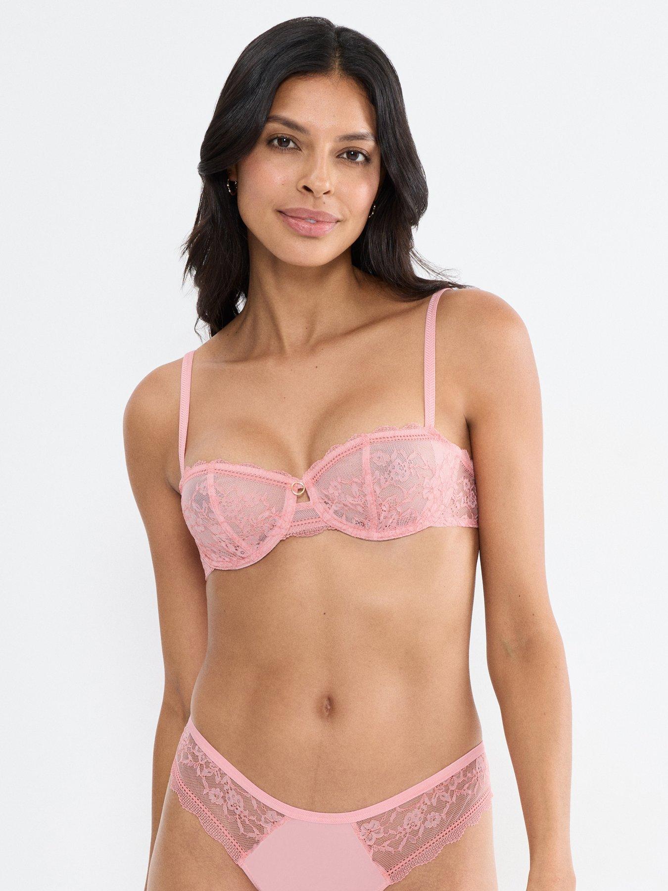 triumph-triumph-comfort-allure-wh-pinkstillFront