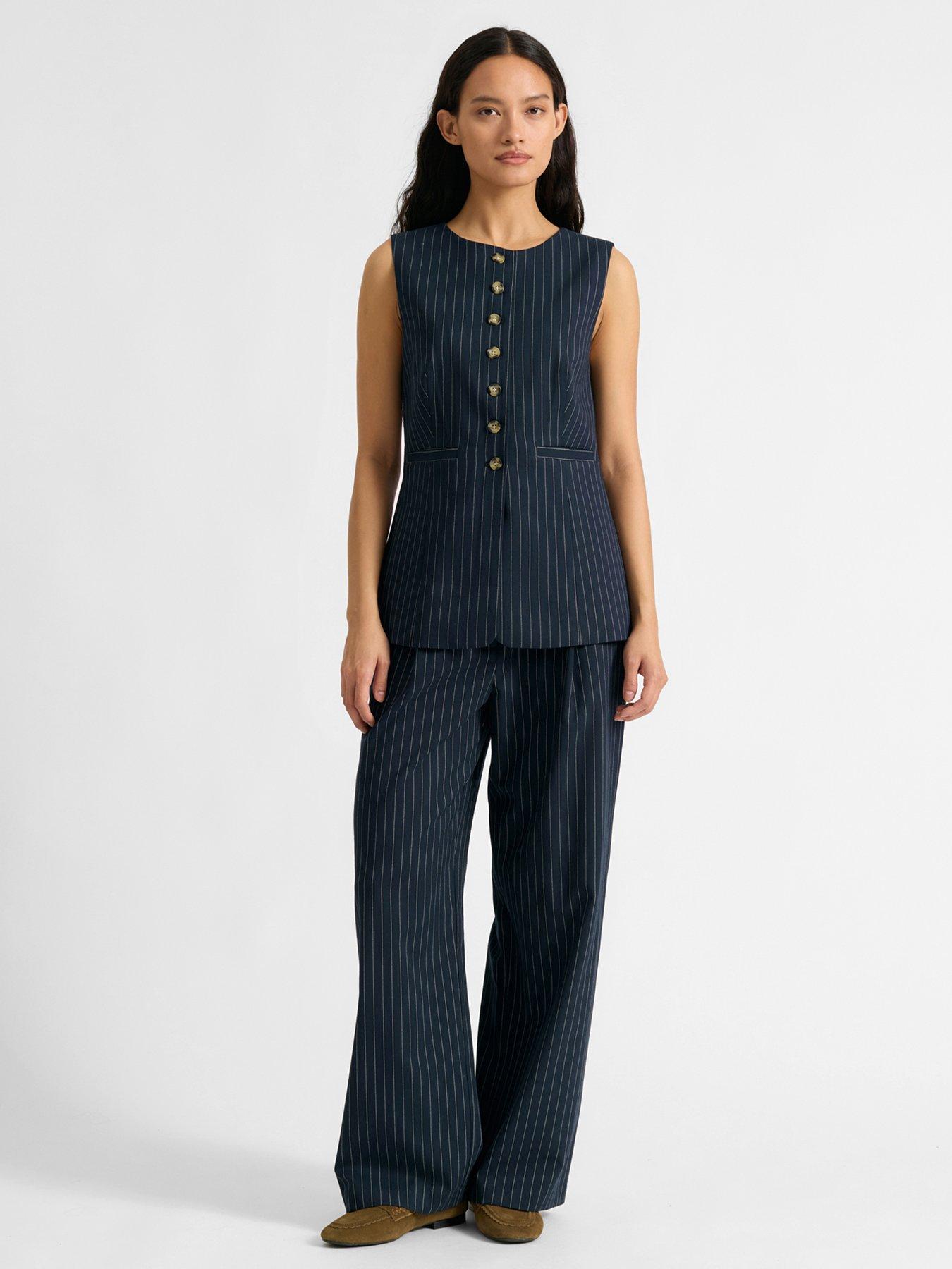 albaray-pinstripe-pleat-trouser-navyfront