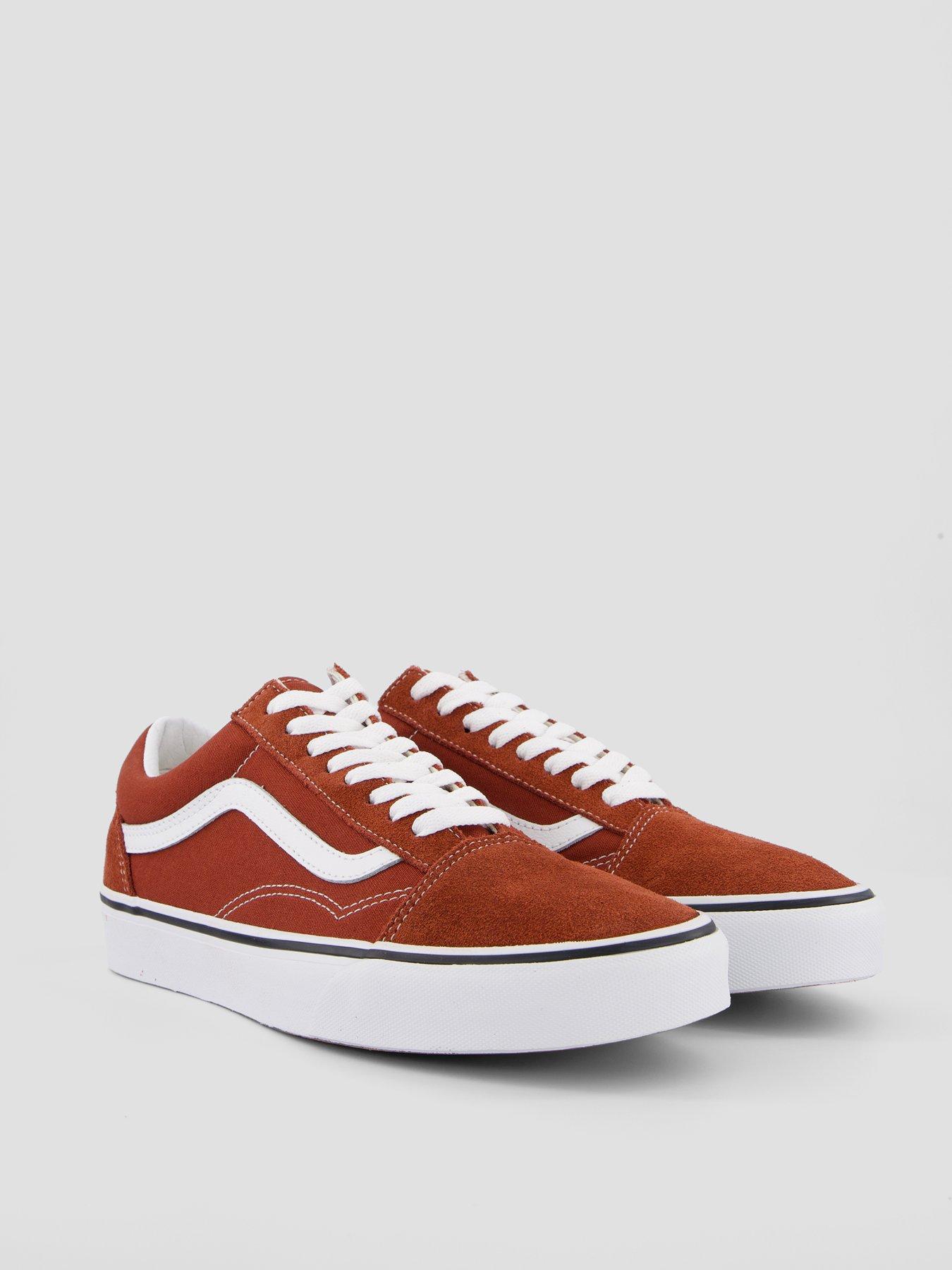 Image 5 of 7 of Vans Unisex Old Skool&nbsp;Trainers - Brown