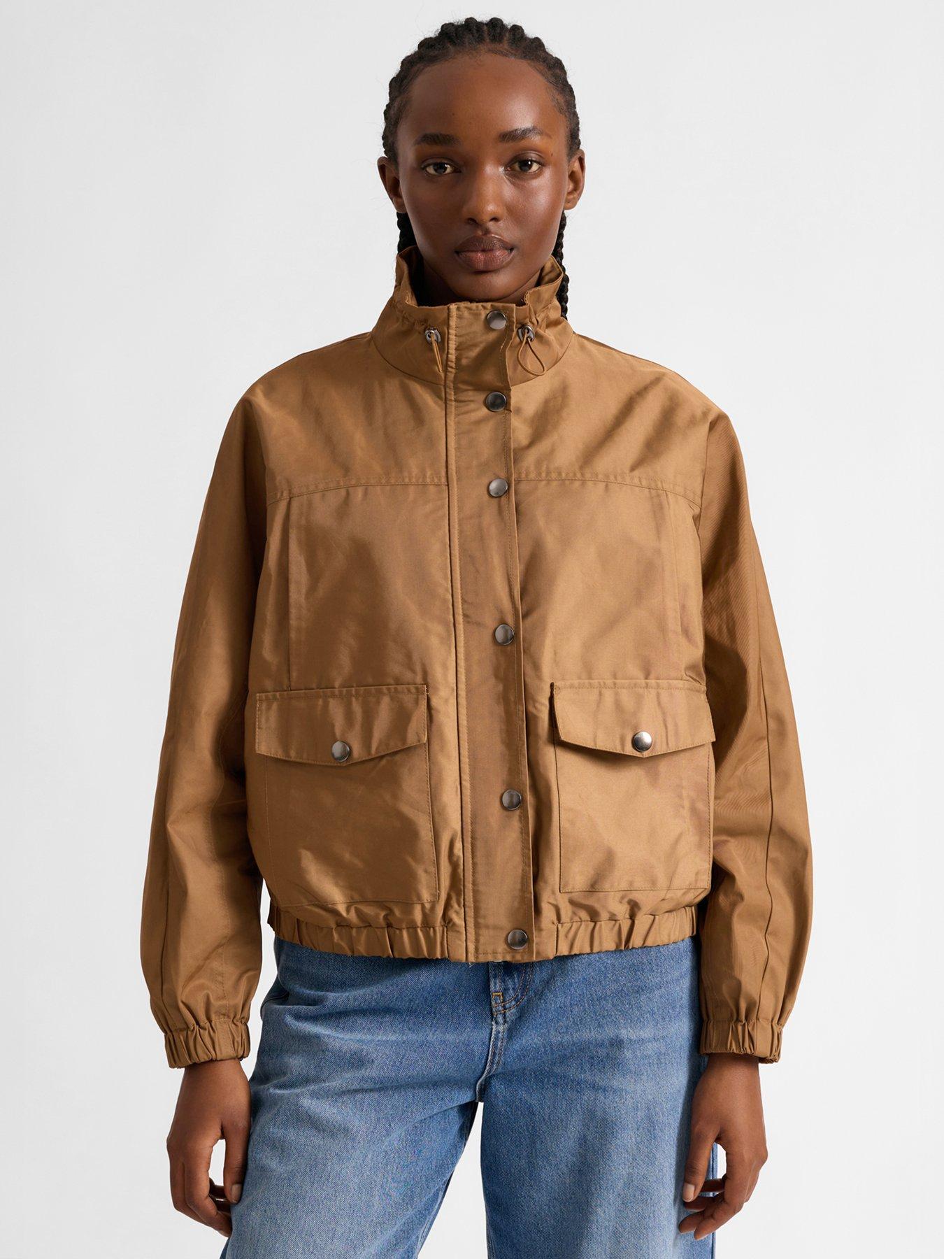 Image 3 of 5 of Albaray Windbreaker Jacket - Beige