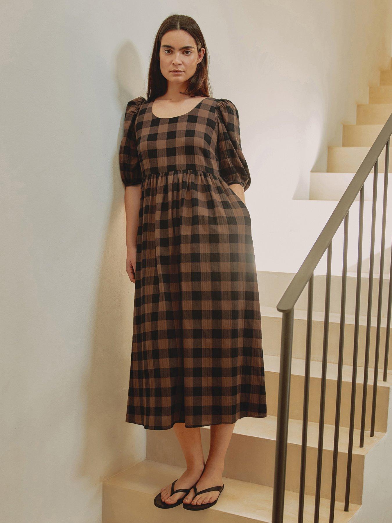 albaray-chocolate-gingham-iconic-dressfront
