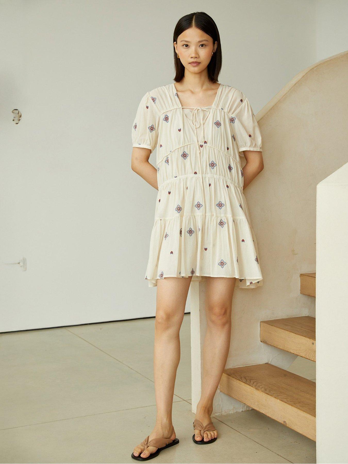 Jovonna London Nyra Floral Mini Dress - Multi