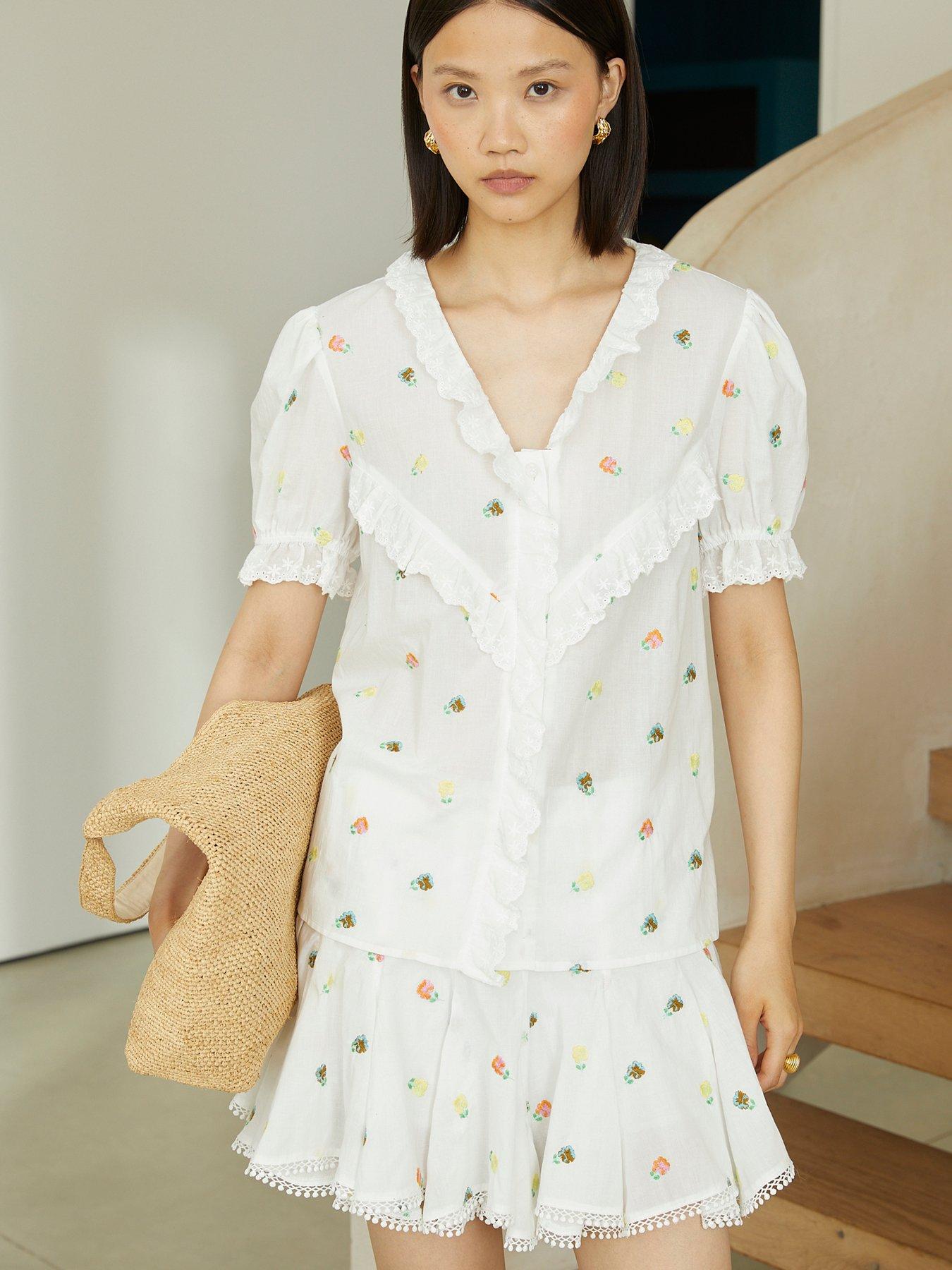 jovanna-iveta-white-embroidered-blouse-whitestillFront