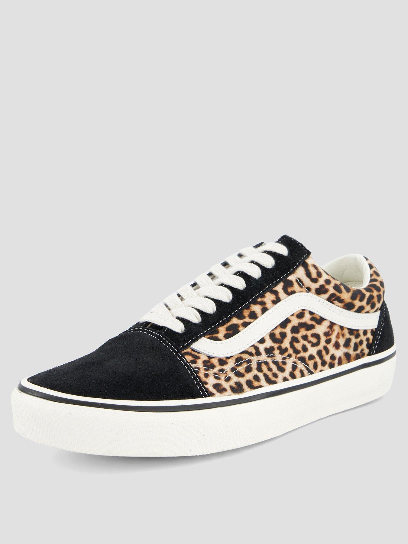 Image 2 of 7 of Vans Unisex Old Skool - Black/Leopard
