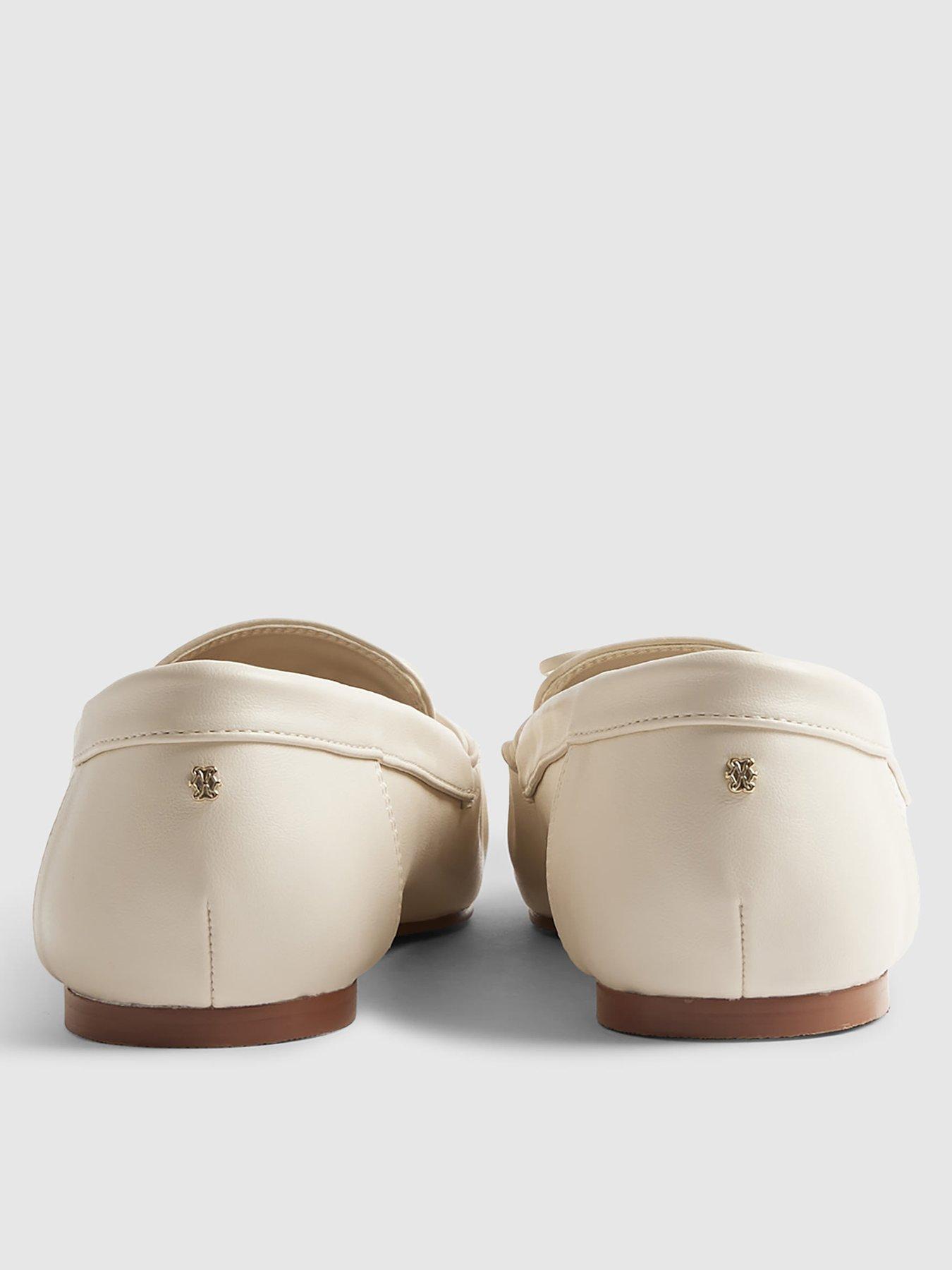 river-island-bow-pu-moccasin-loafer-whiteoutfit