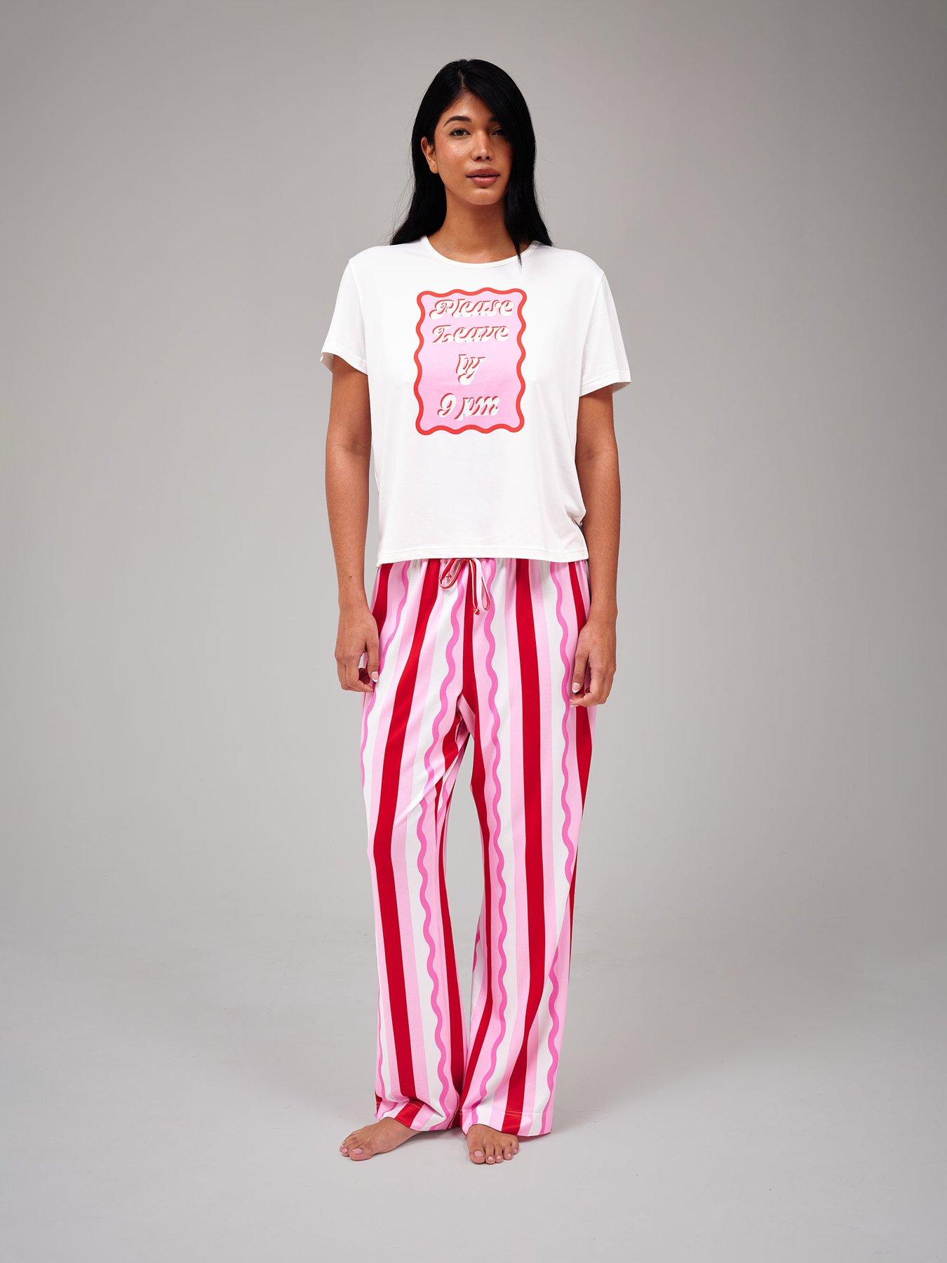 Loungeable Please Leave Printed Tee PJ Set - Pink