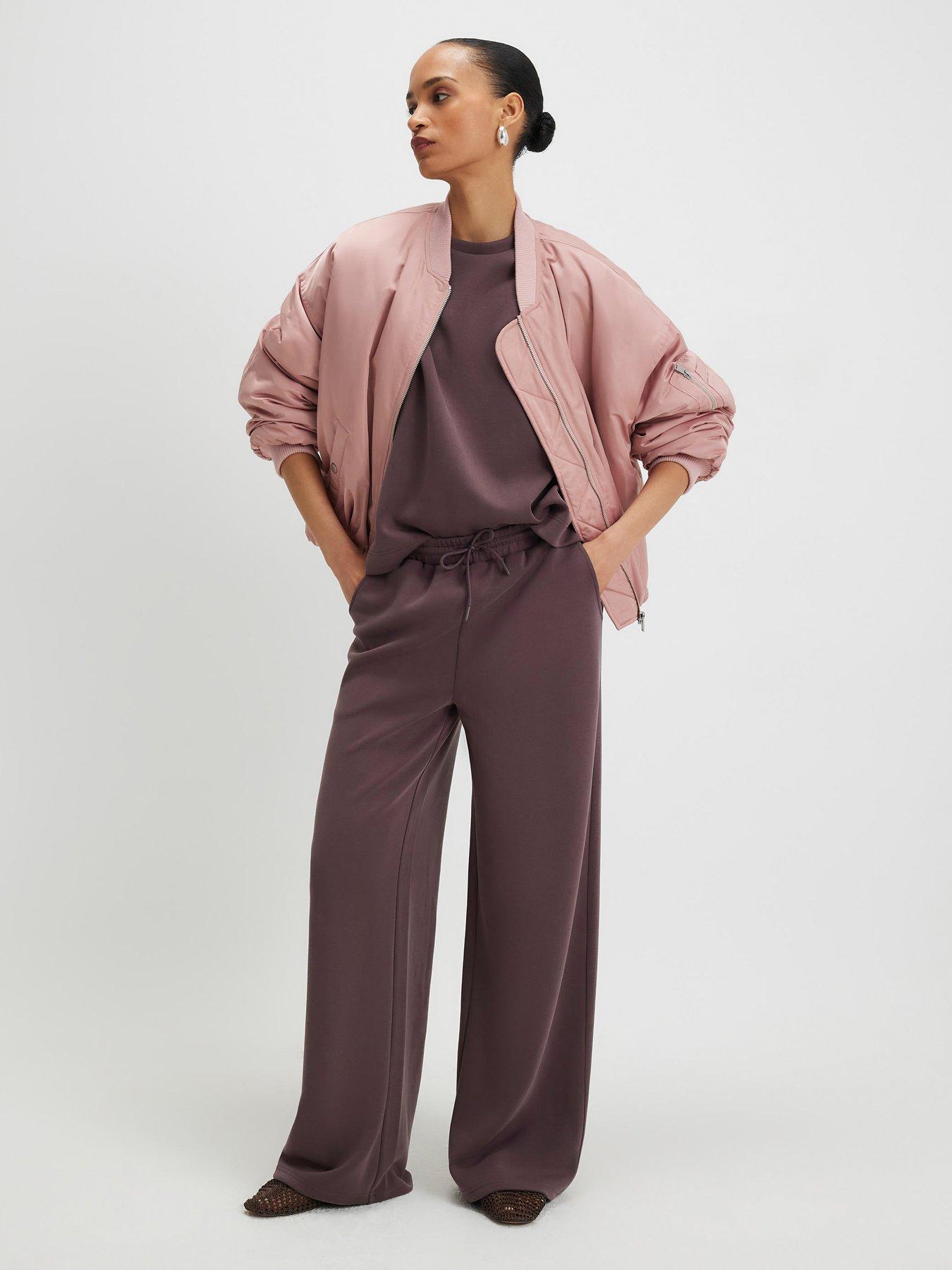 river-island-short-sleeve-premium-neo-swash-boxy-tee-brownback