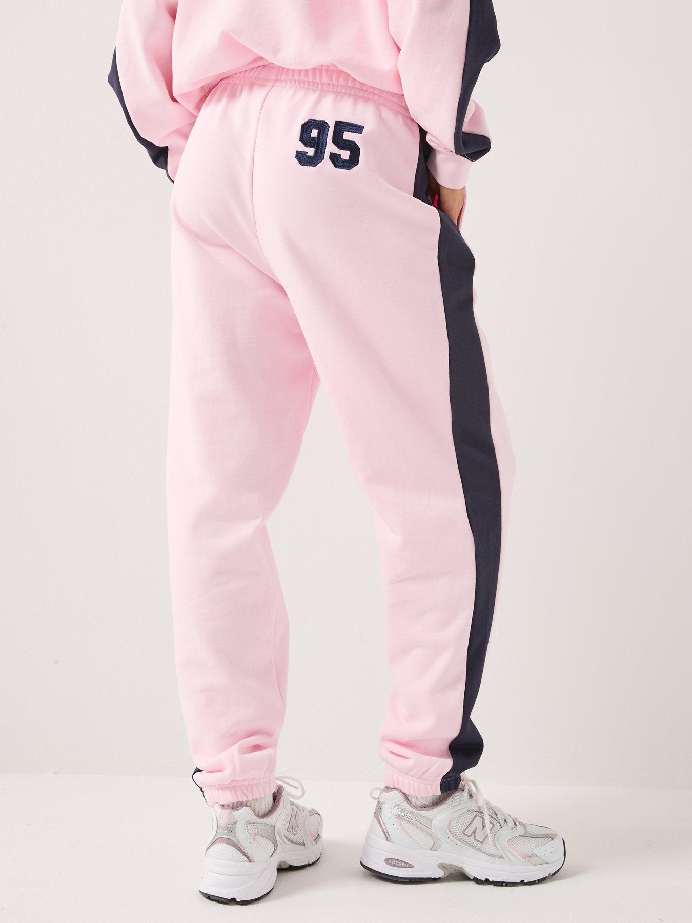juicy-couture-college-crest-cuffed-trackpantsstillFront