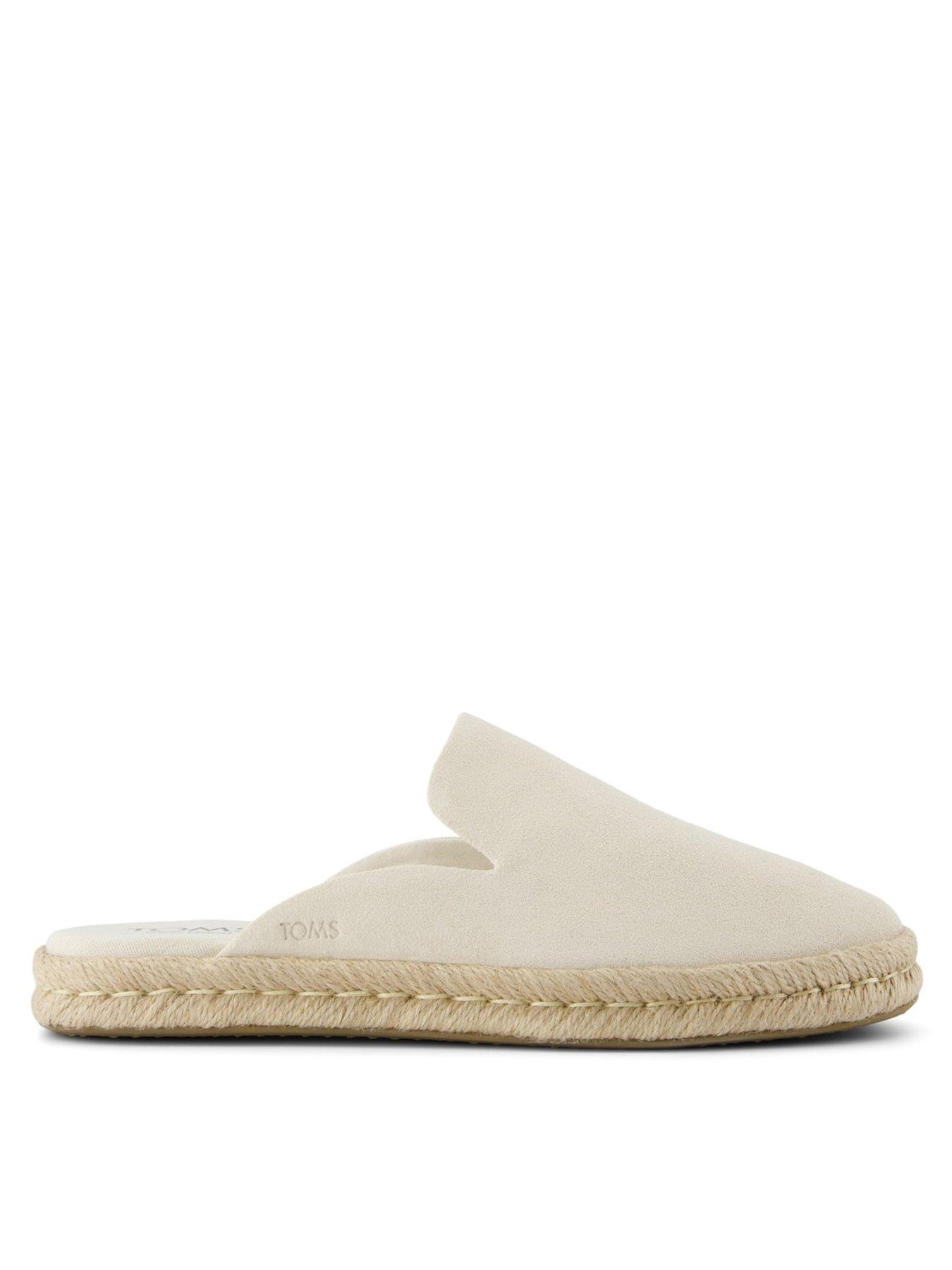toms-santiago-mule