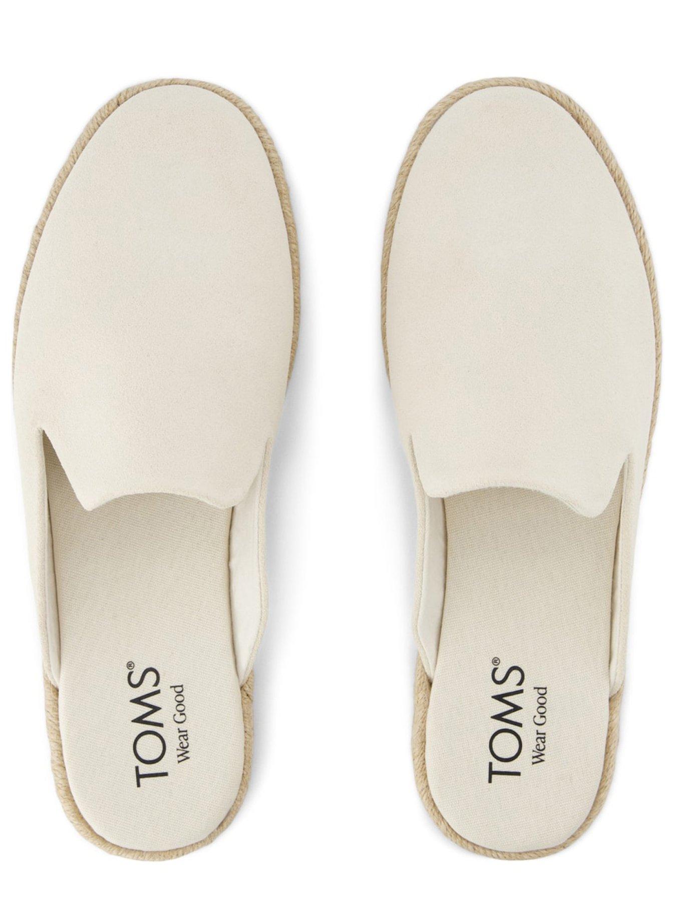 toms-santiago-muleoutfit