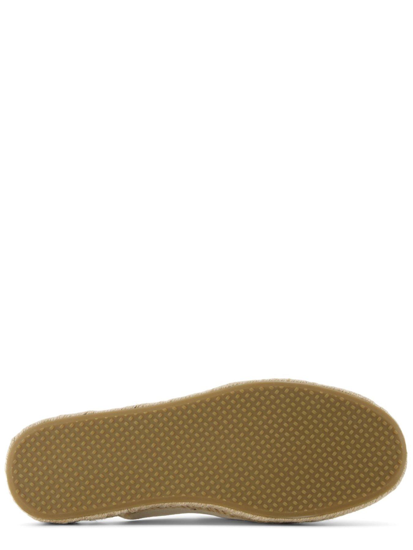 toms-santiago-muledetail