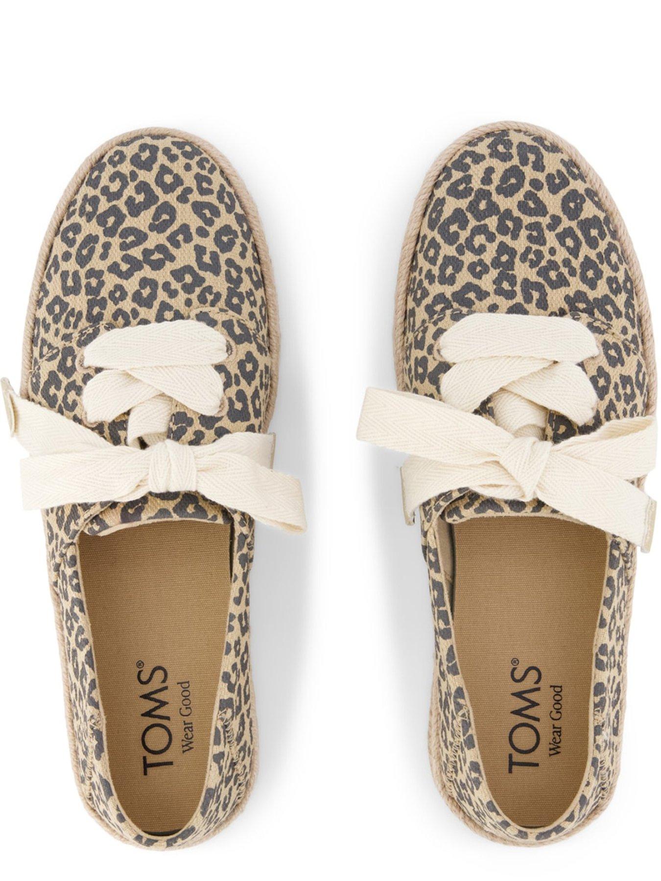 toms-carolina-lace-upoutfit