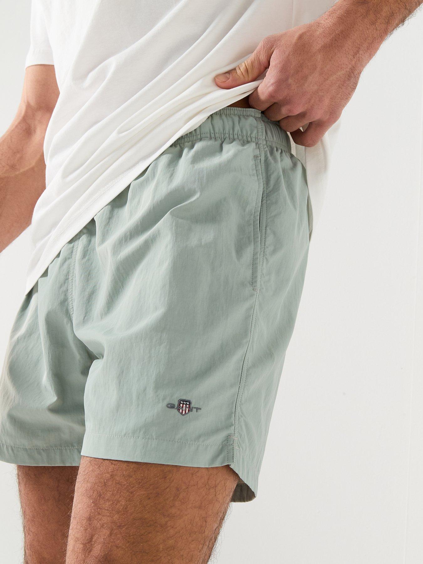 gant-logo-swim-shorts-light-greyoutfit