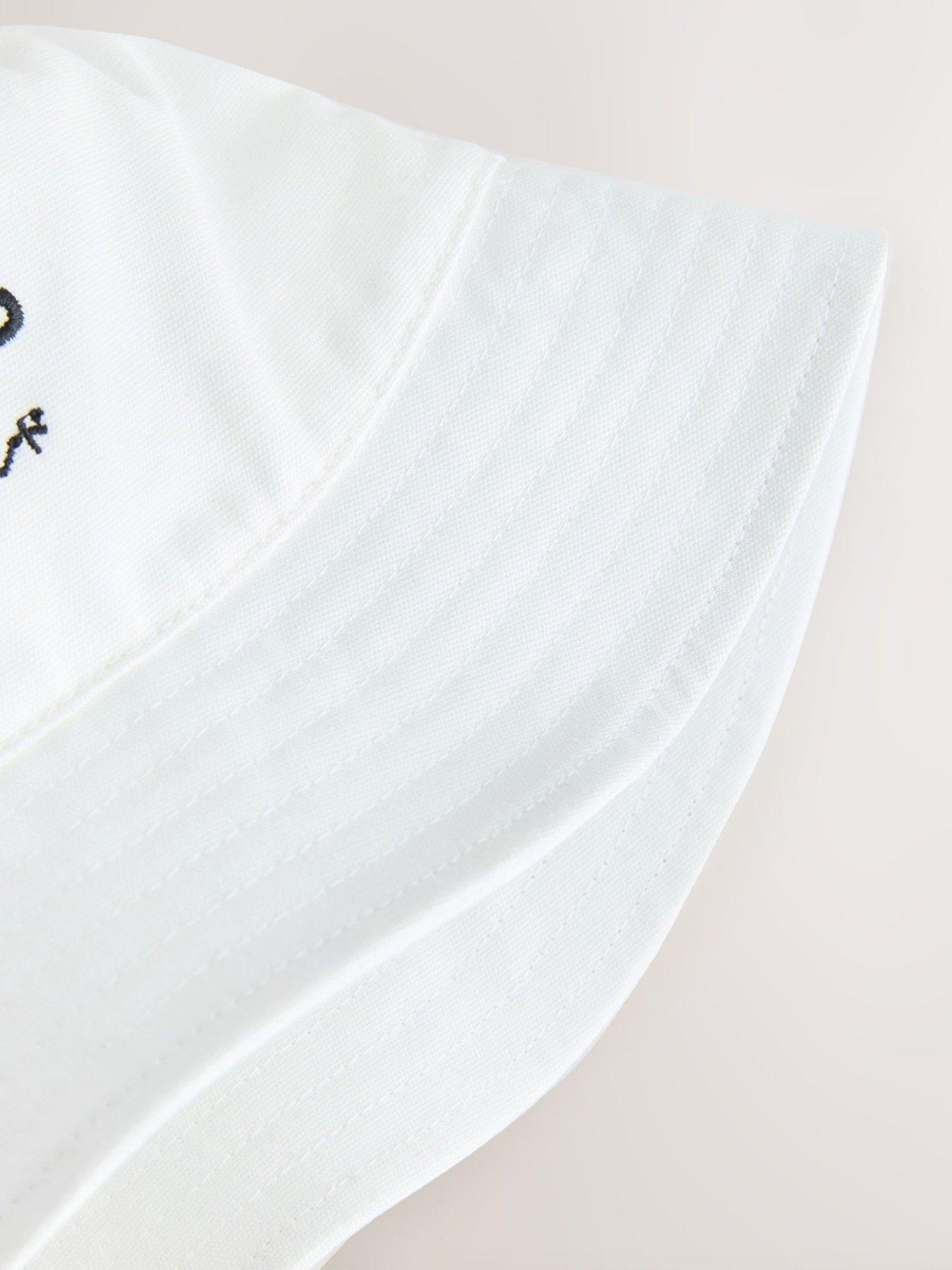 Image 3 of 3 of smALLSAINTS Older Boys Logo Bucket Hat - White