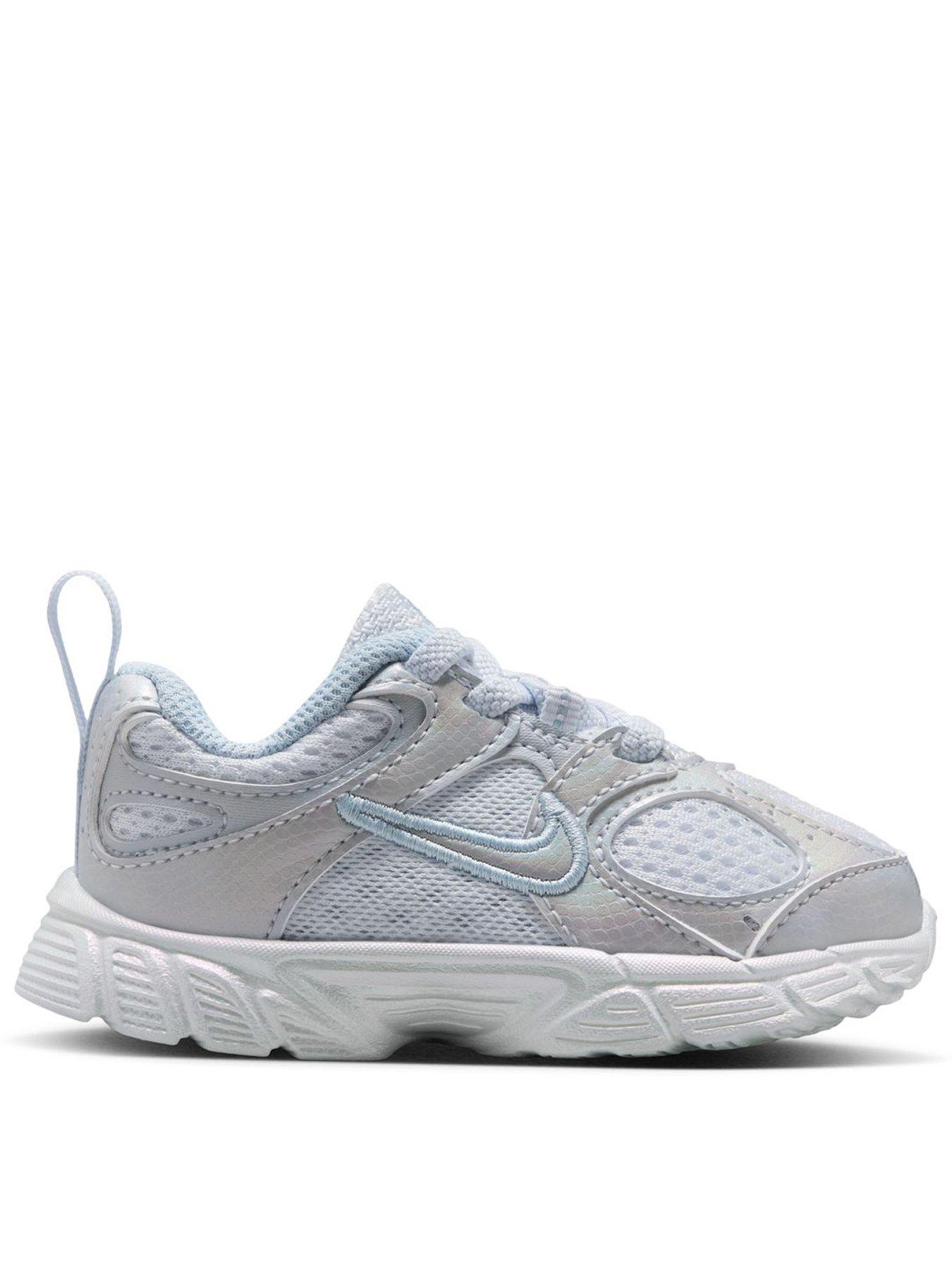 Nike Big Kids' Shoes V5 Rnr Trainers - Grey in Football Grey/Football Blue
