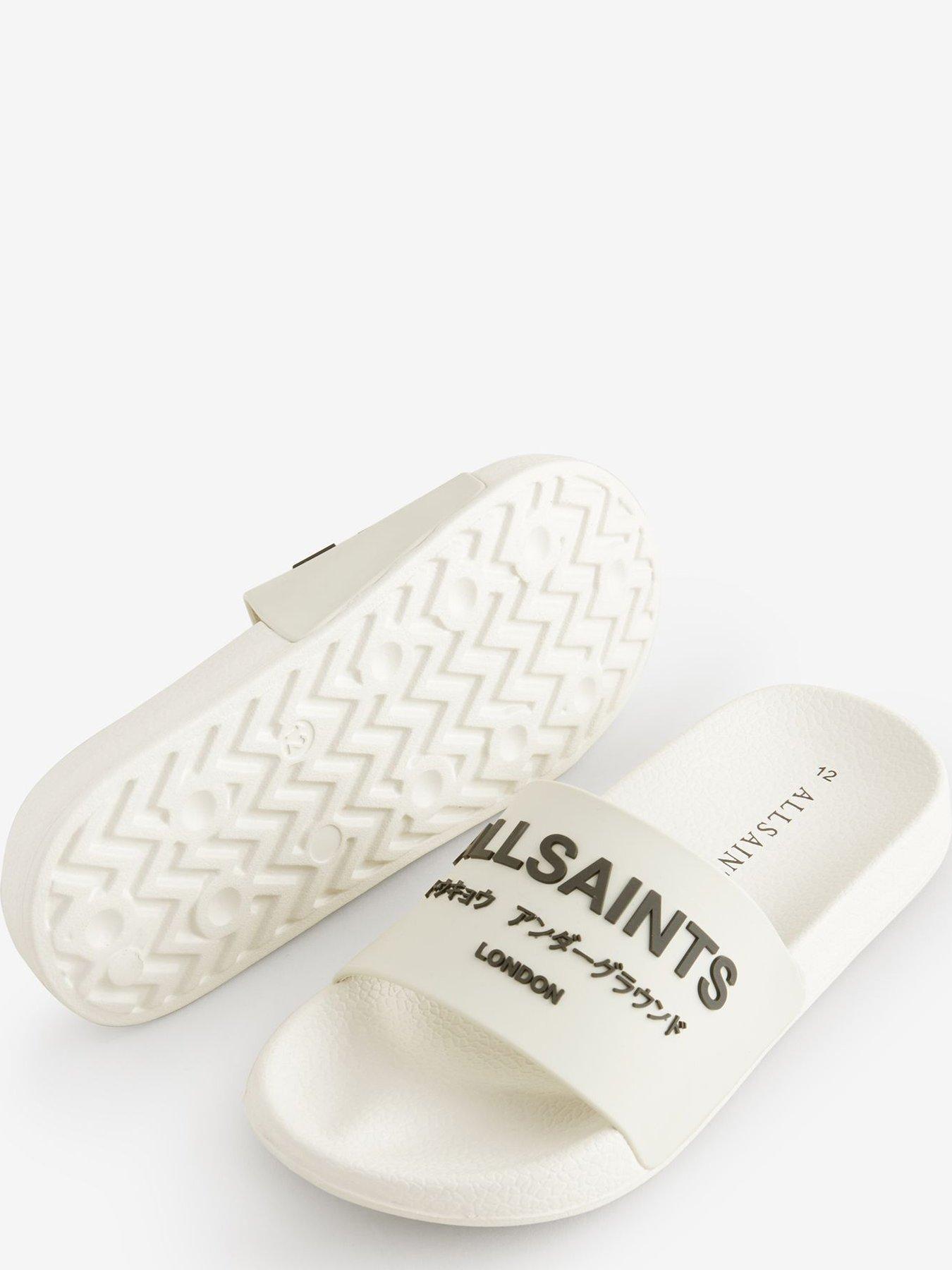 smallsaints-boys-underground-logo-sliders-neutraldetail