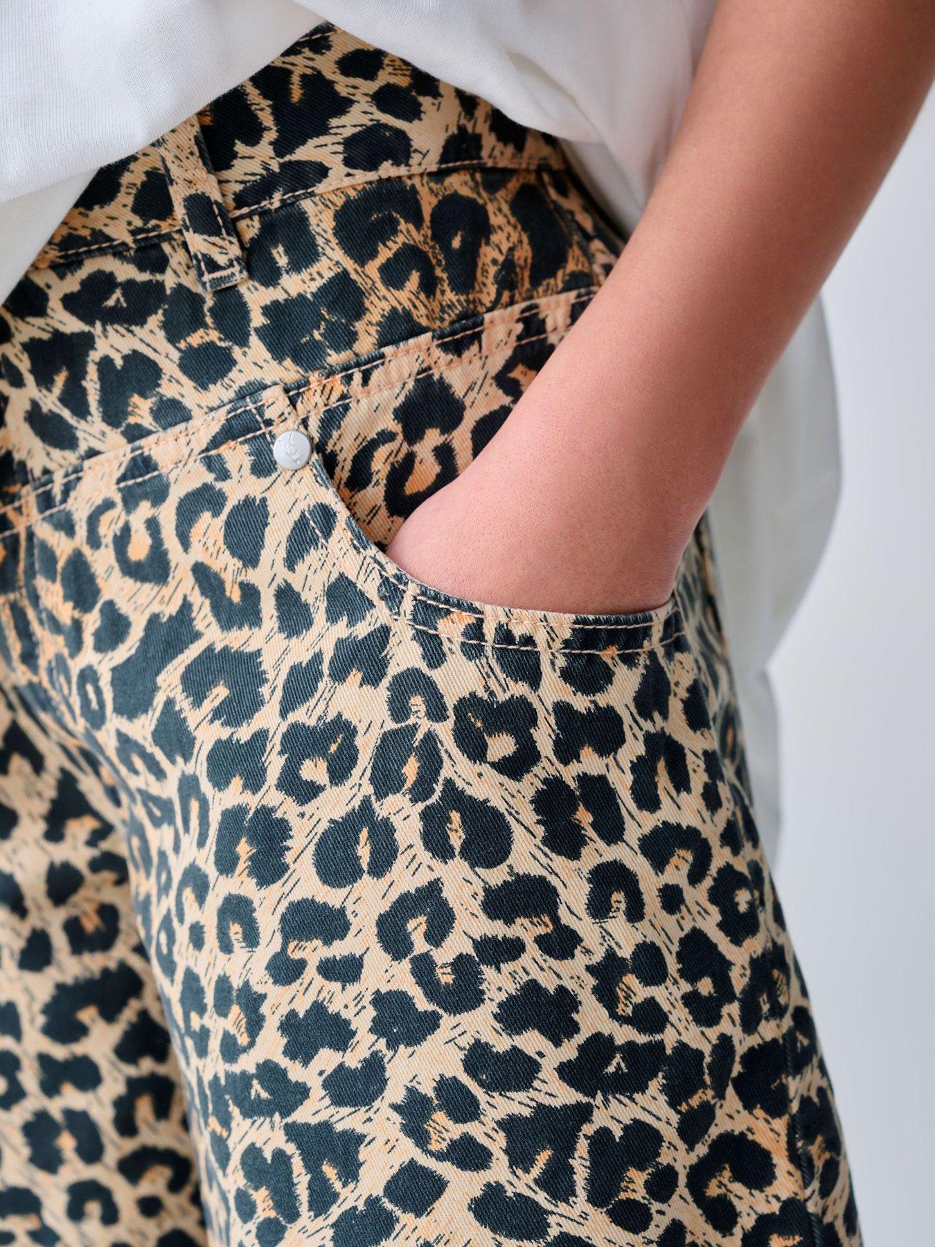 Image 3 of 7 of smALLSAINTS Older Girls Leopard Denim Shorts - Brown
