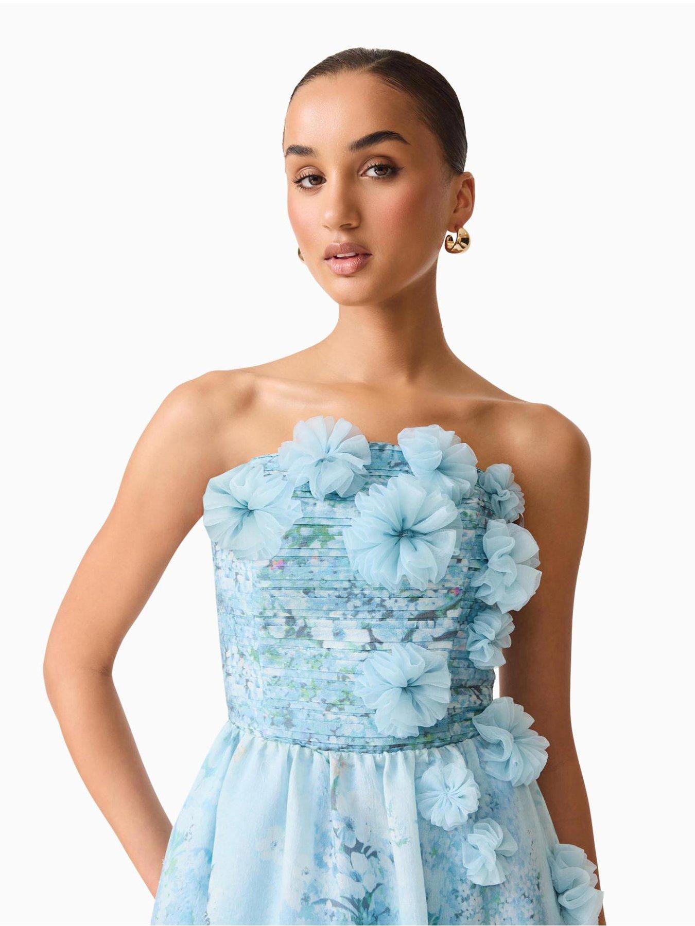 Image 6 of 7 of Elliatt Faye Gown