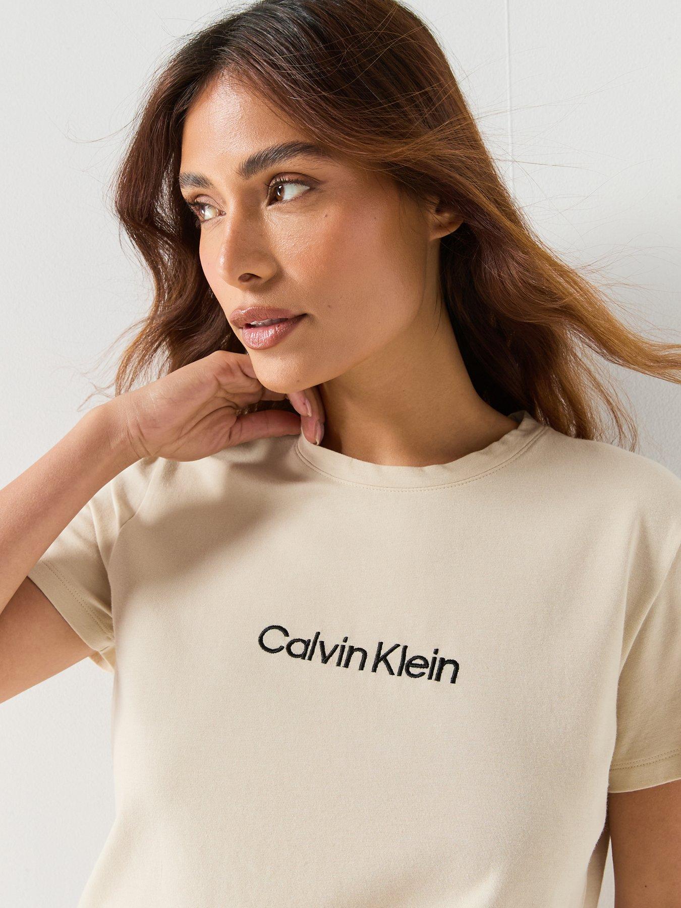 Image 5 of 6 of Calvin Klein S/S T Heritage Short Set - Grey