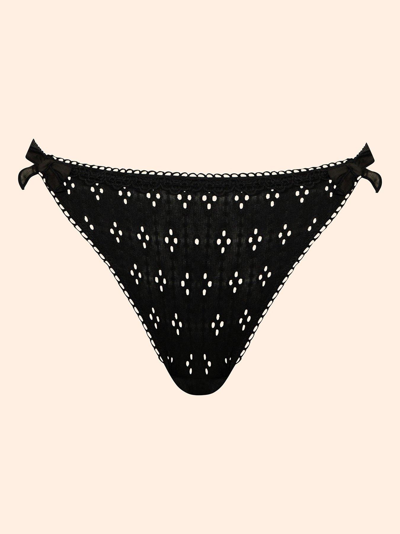 curvy-kate-curvy-kate-flora-tanga-blackdetail