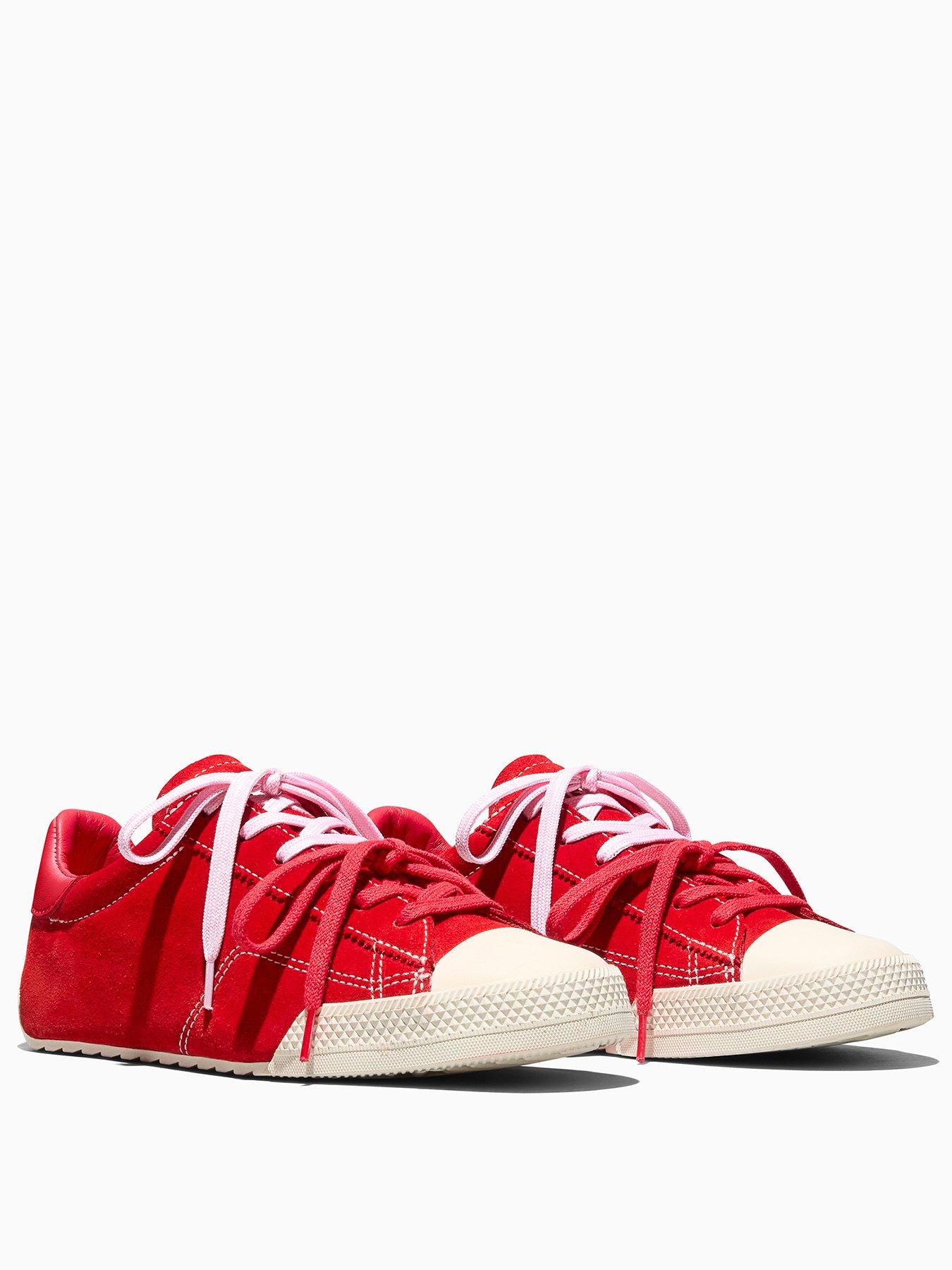 converse-womens-chuck-taylor-lo-trainers-redstillFront