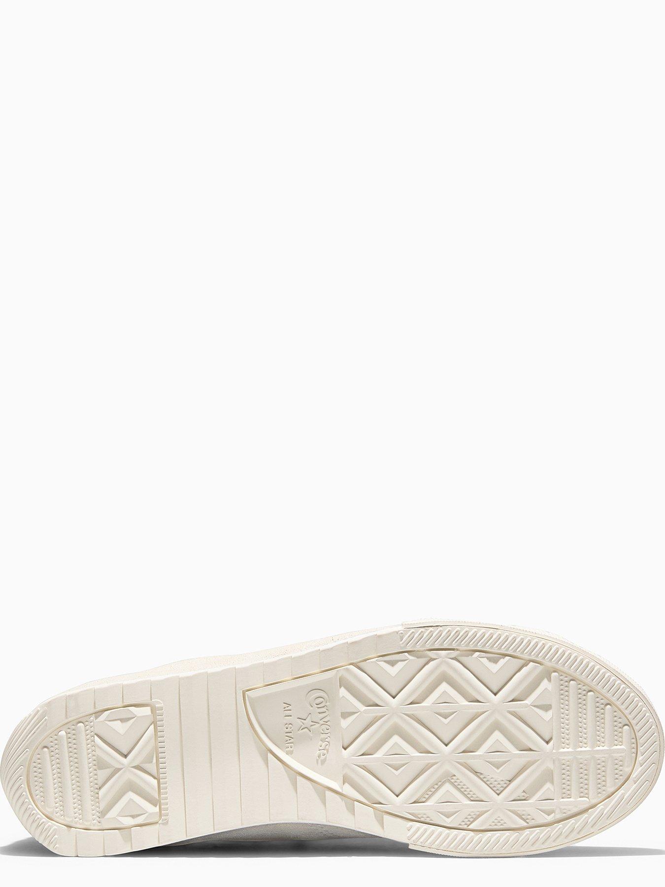 Image 5 of 6 of Converse Junior Chuck Taylor Lo Trainers - Cream