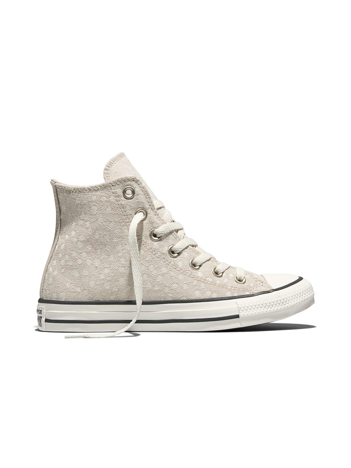 Image 6 of 6 of Converse Unisex Chuck Taylor All Star Trainers - Beige