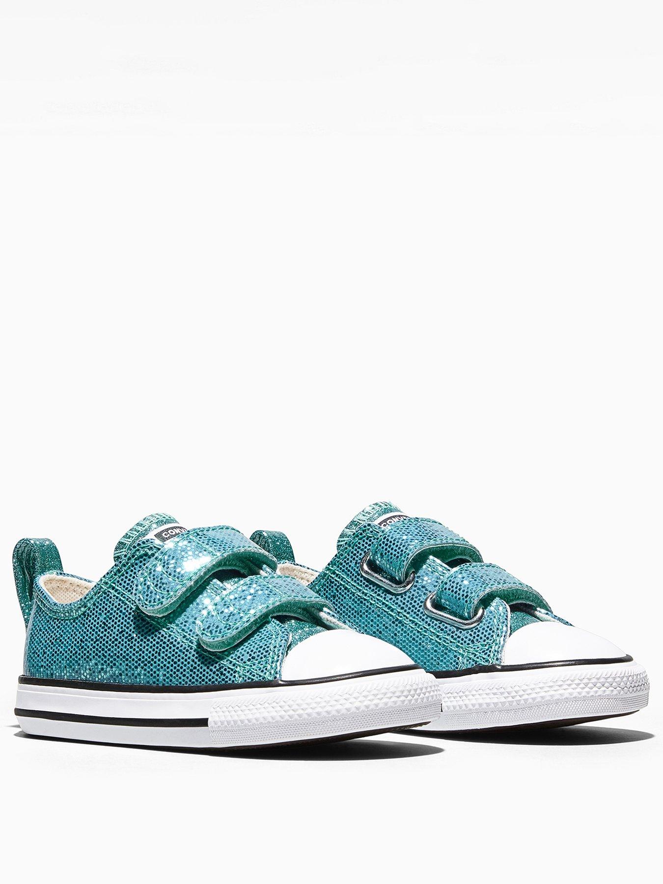 Image 2 of 5 of Converse Infant Chuck Taylor All Star 2V Trainers - Aqua