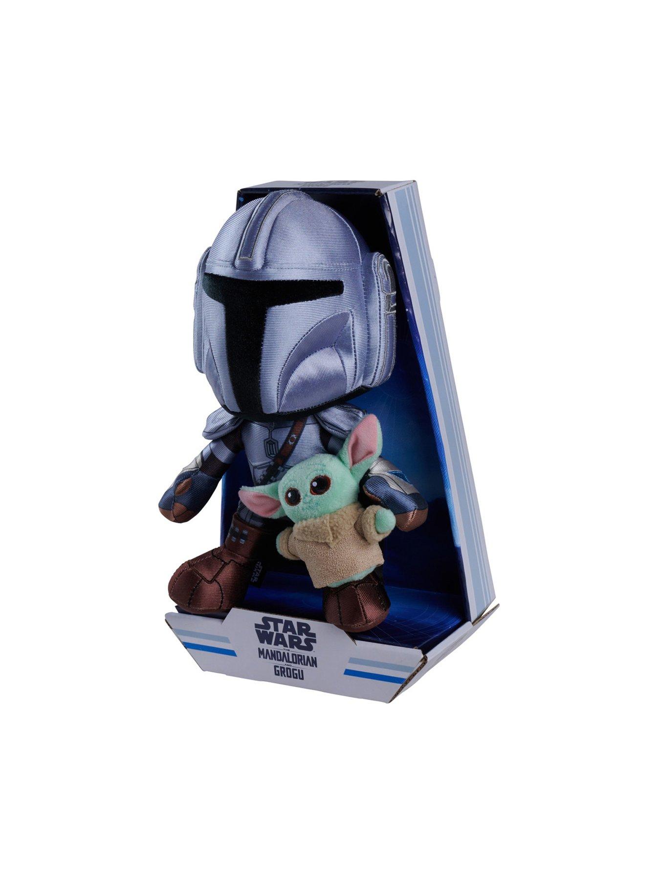 Image 3 of 3 of The Mandalorian Movie - Mando w/Mini Grogu 25cm