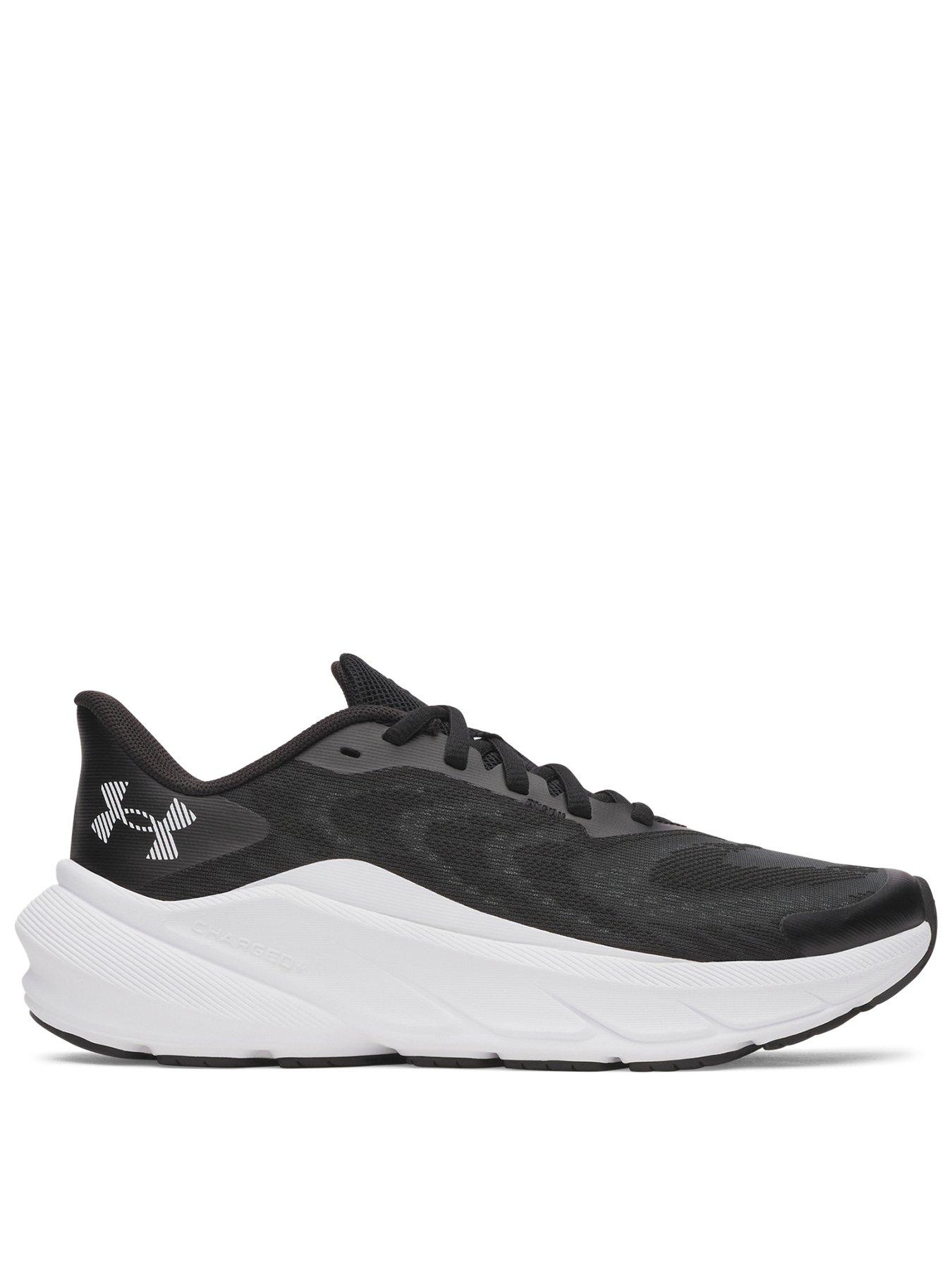 under-armour-junior-boys-running-turbulence-trainers-black