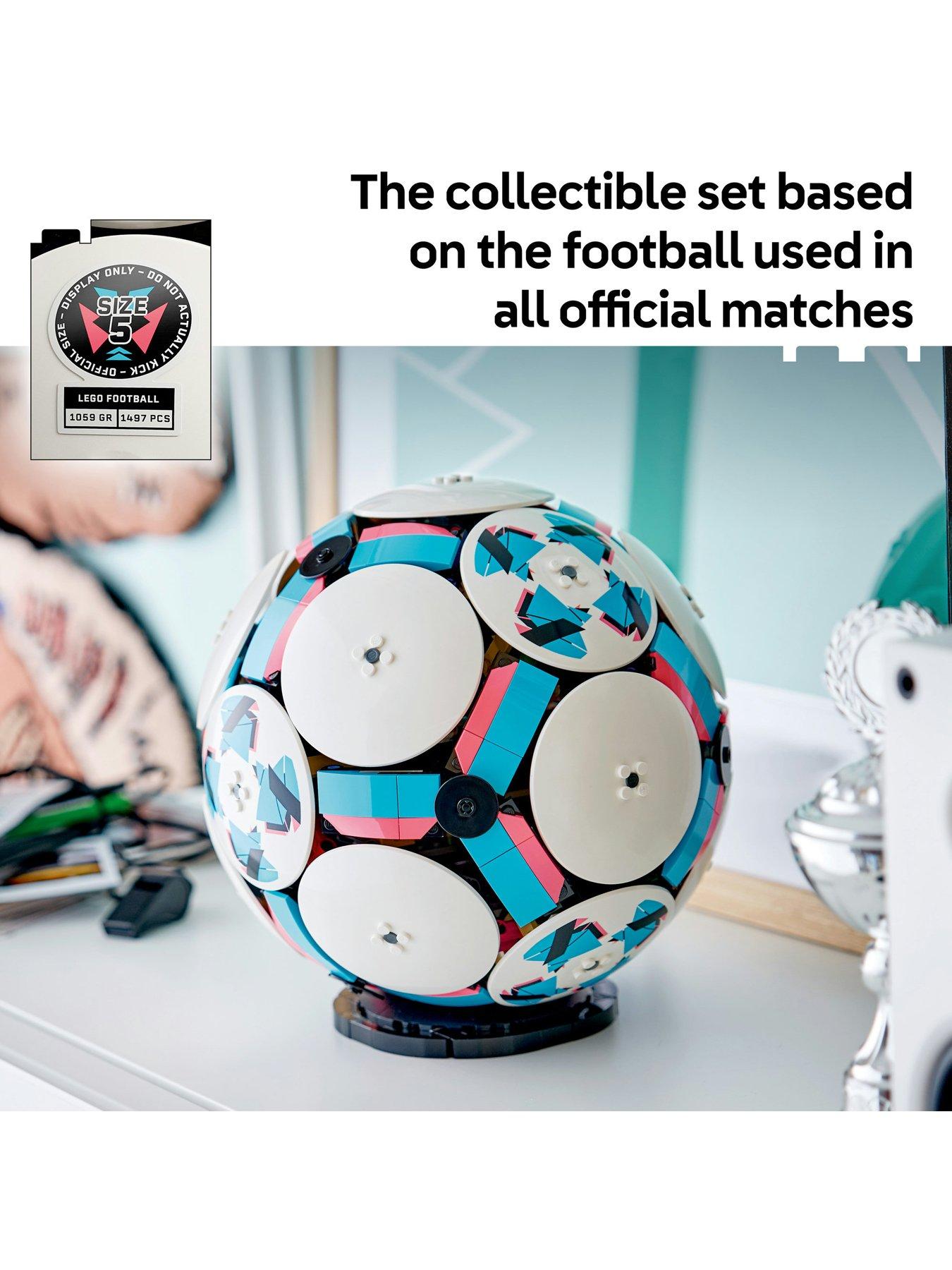 Image 3 of 8 of LEGO Editions Football - 3D Display Model Building Kit 43019